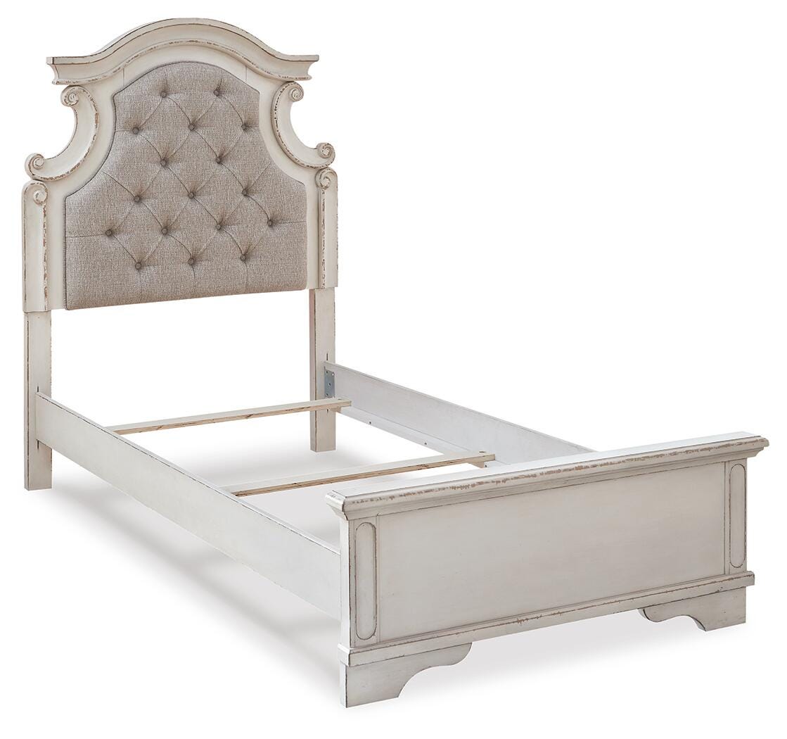 Cama de panel completo Realyn - image 7