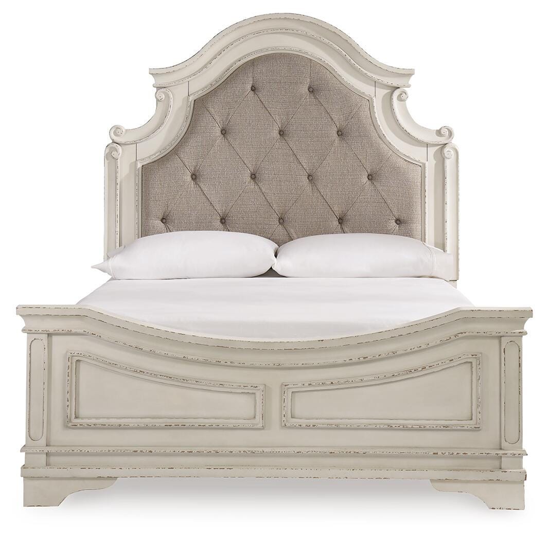 Realyn Queen Panel Bed, Dresser, Chest and 2 Nightstands - image 5