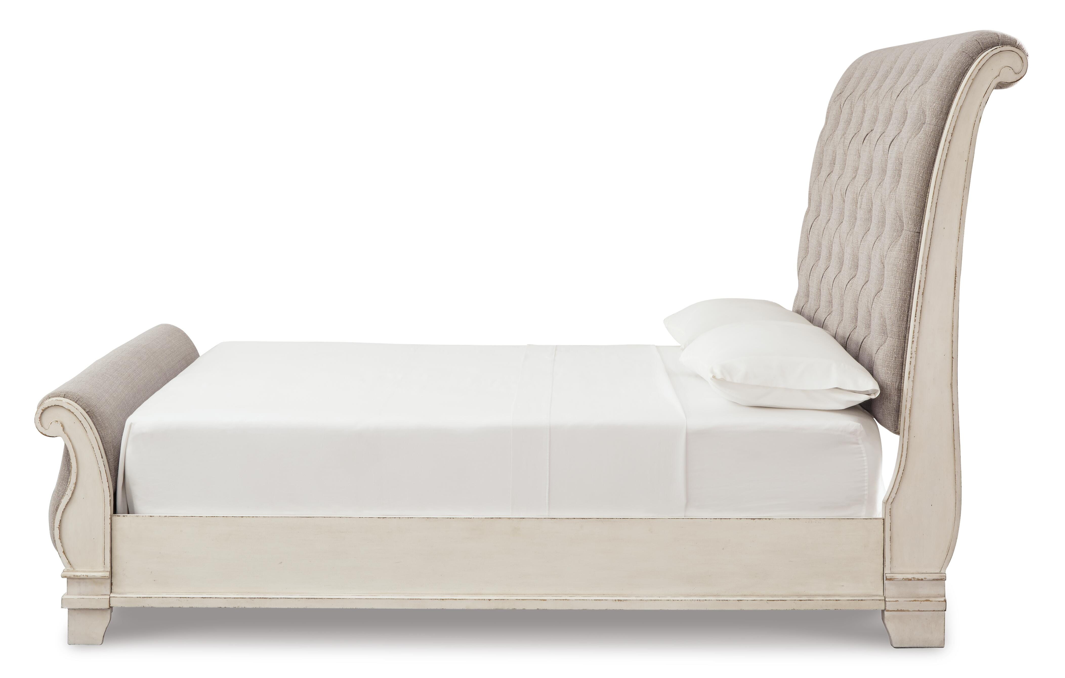 Realyn King Sleigh Bed - image 5