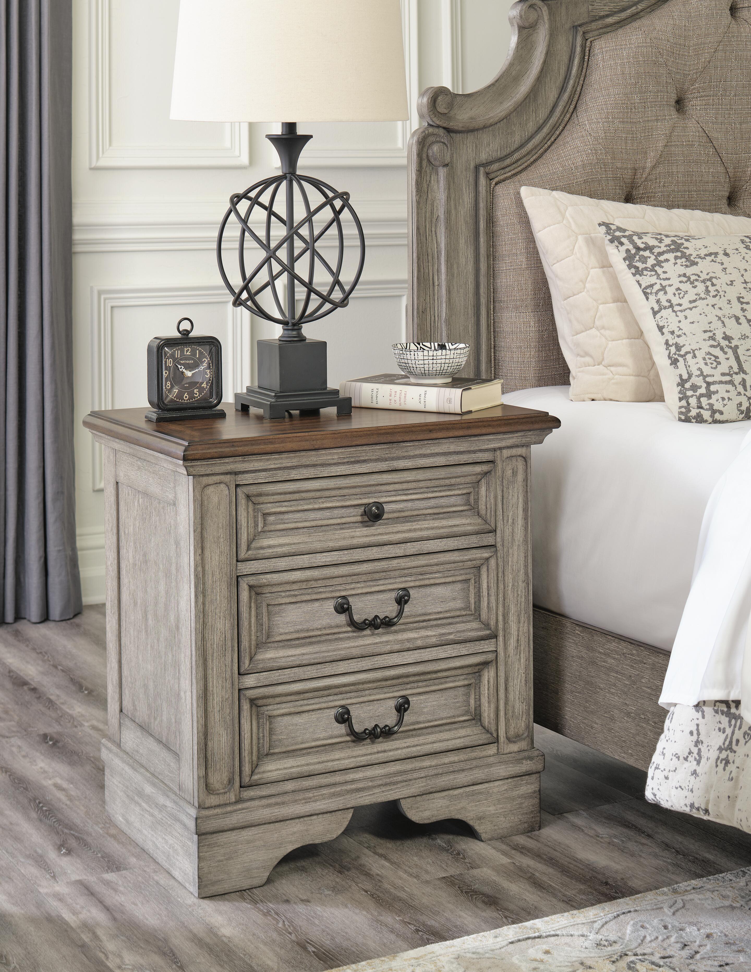 Lodenbay Nightstand - image 1