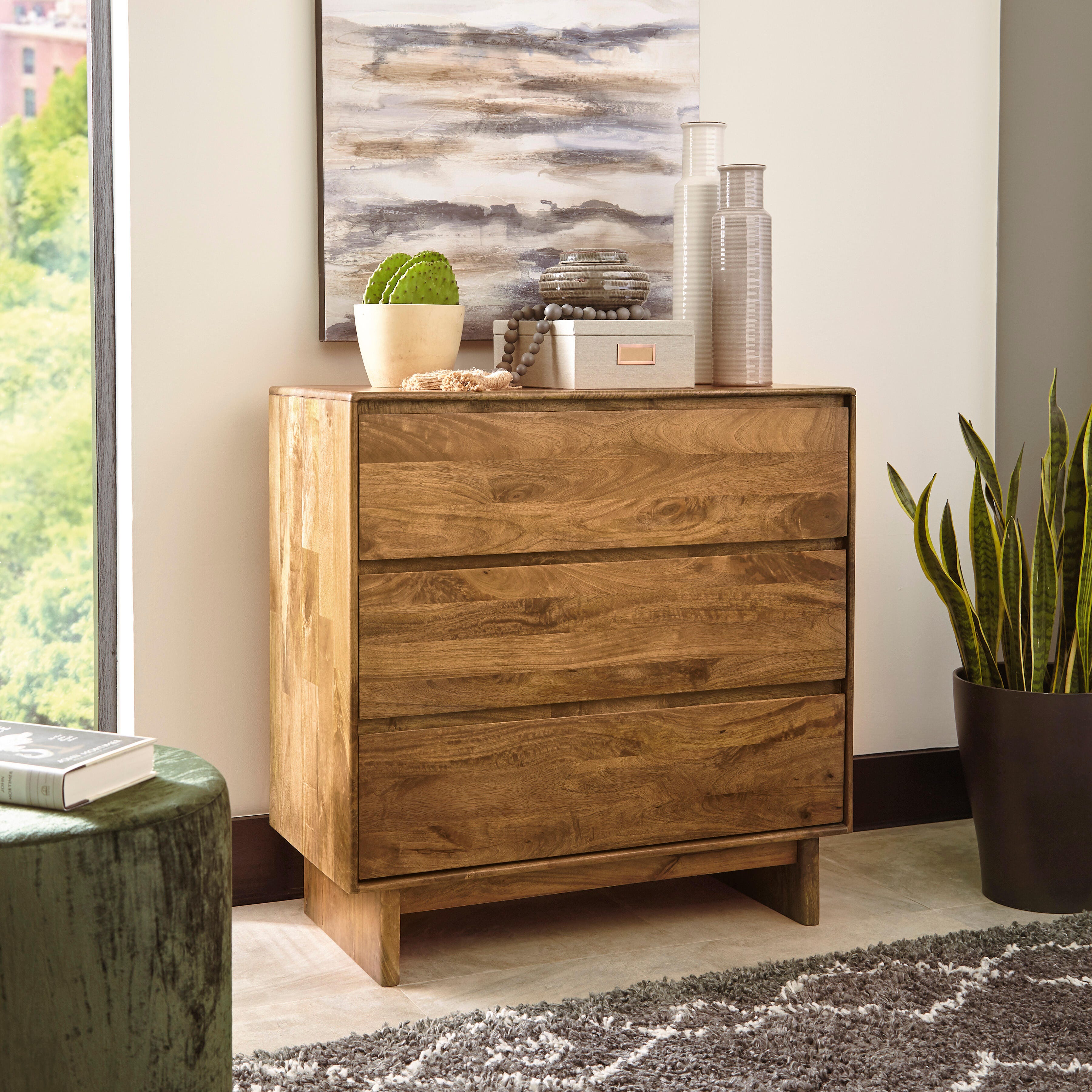 Isanti 3 Drawer Chest of Drawers | Ashley