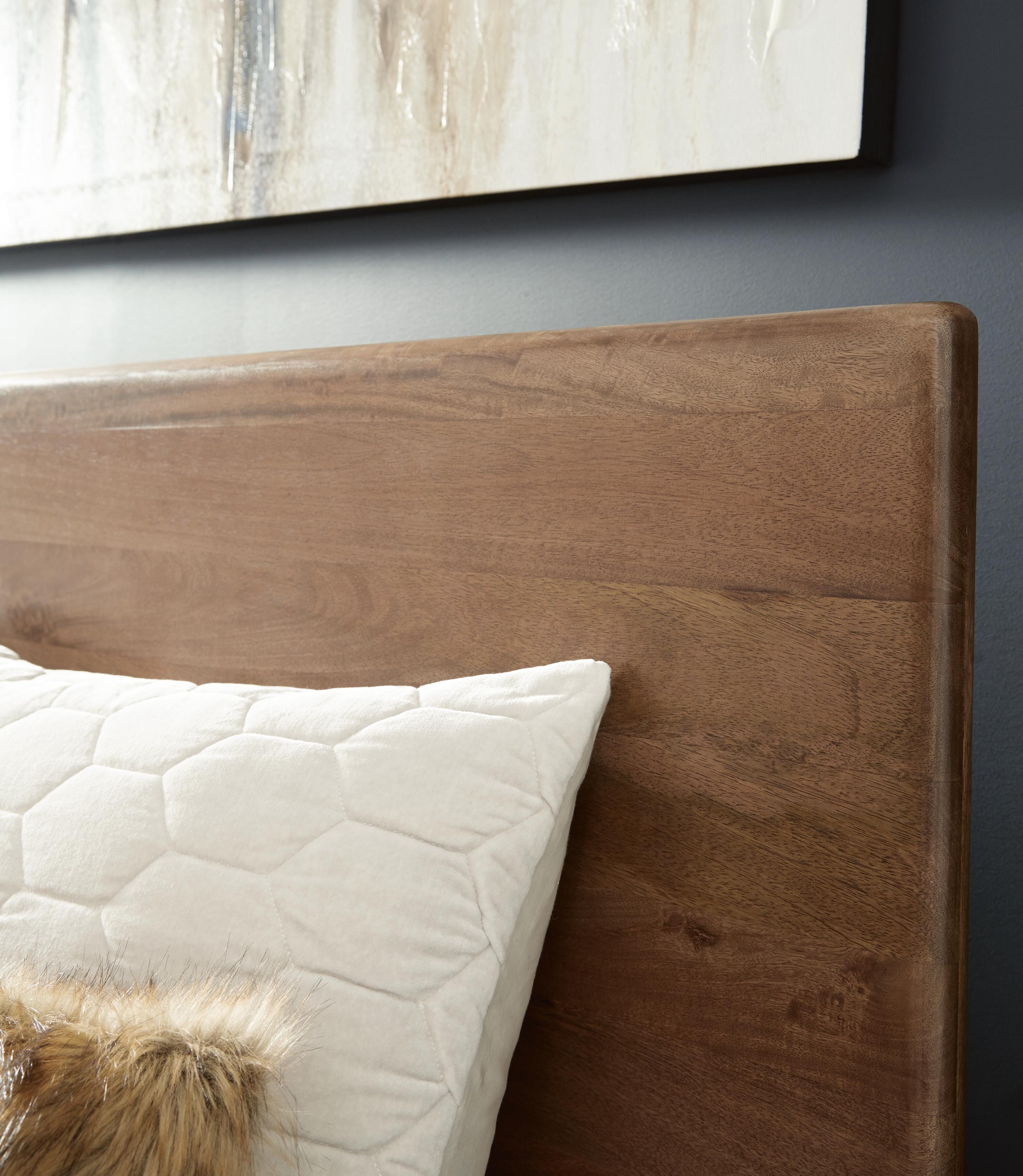 Isanti King Panel Bed - image 7