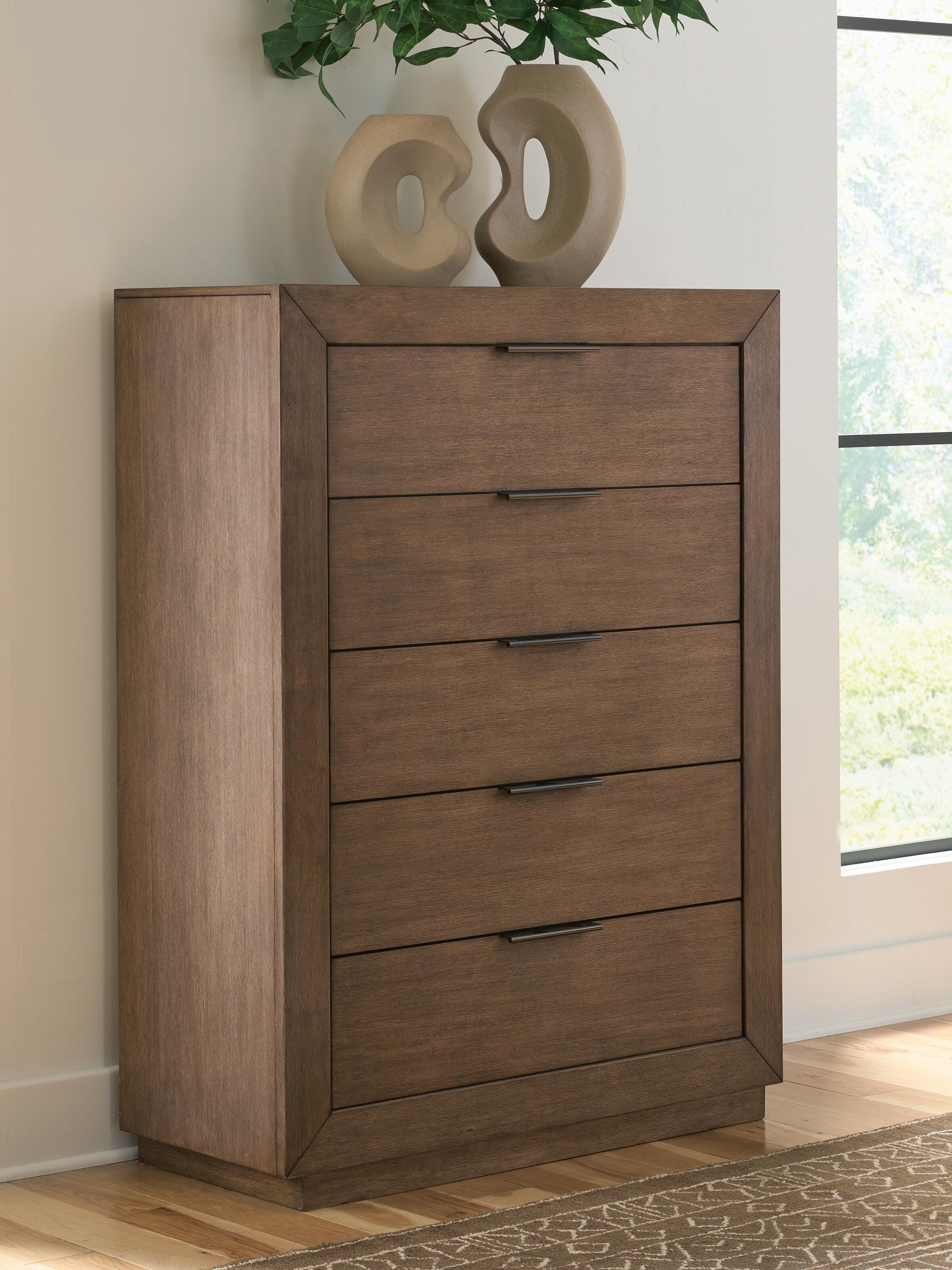 Hennington Chest of Drawers, Medium Brown, rollover