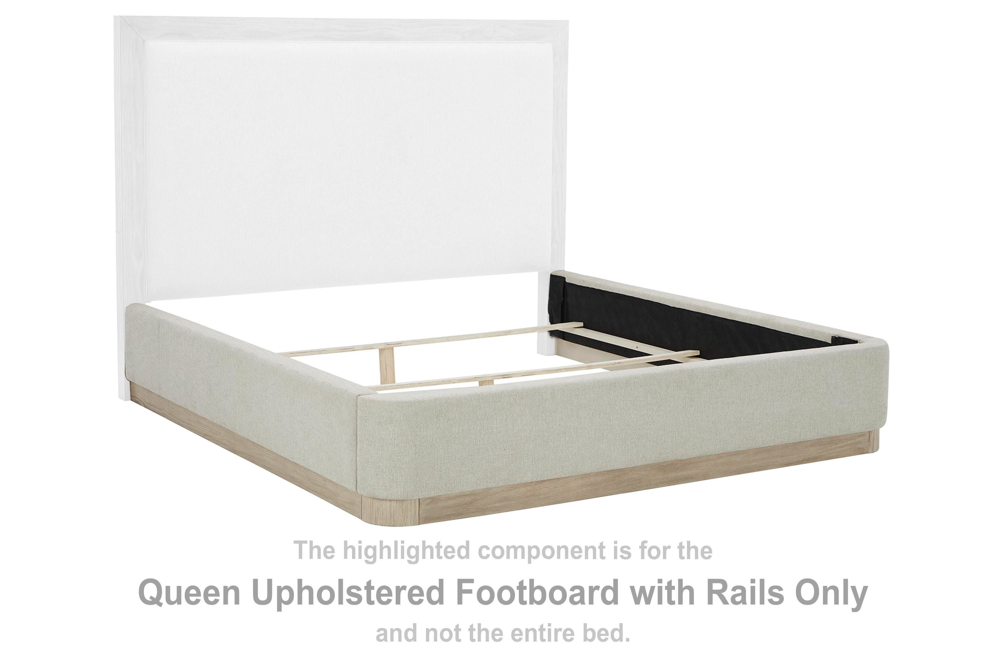 Hennington Queen Upholstered Footboard with Rails, , large