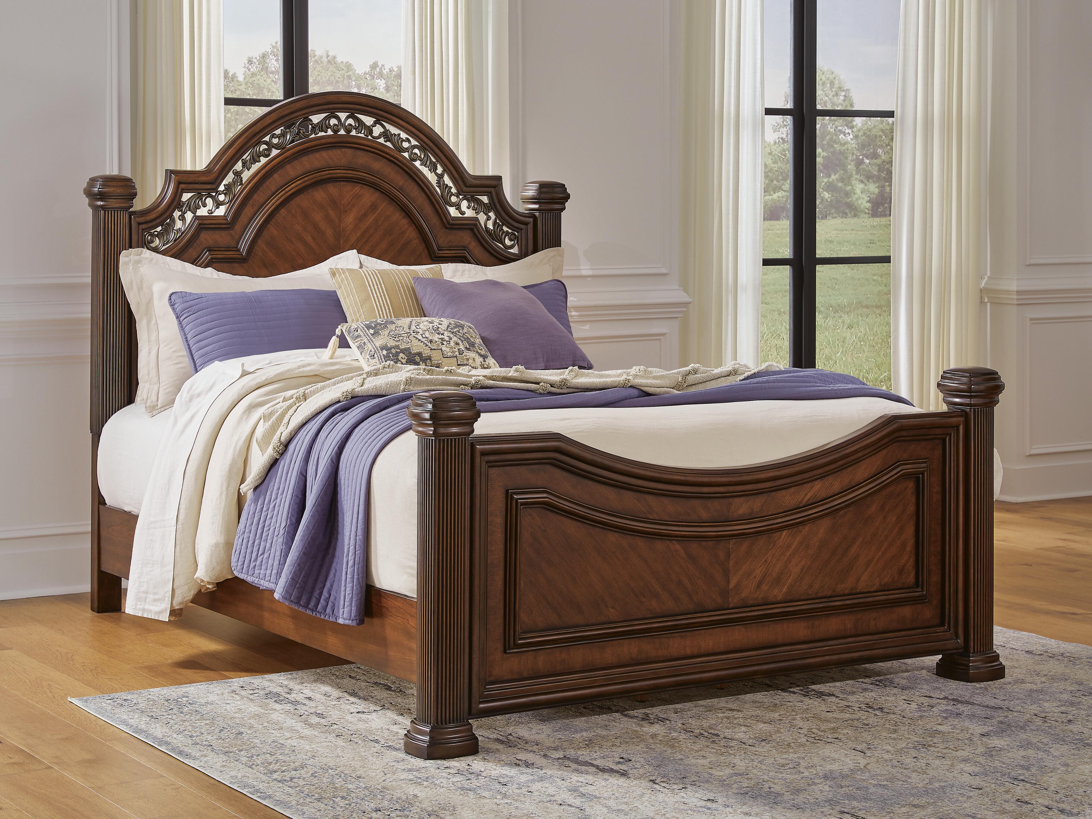 Lavinton Queen Poster Bed, Brown, rollover