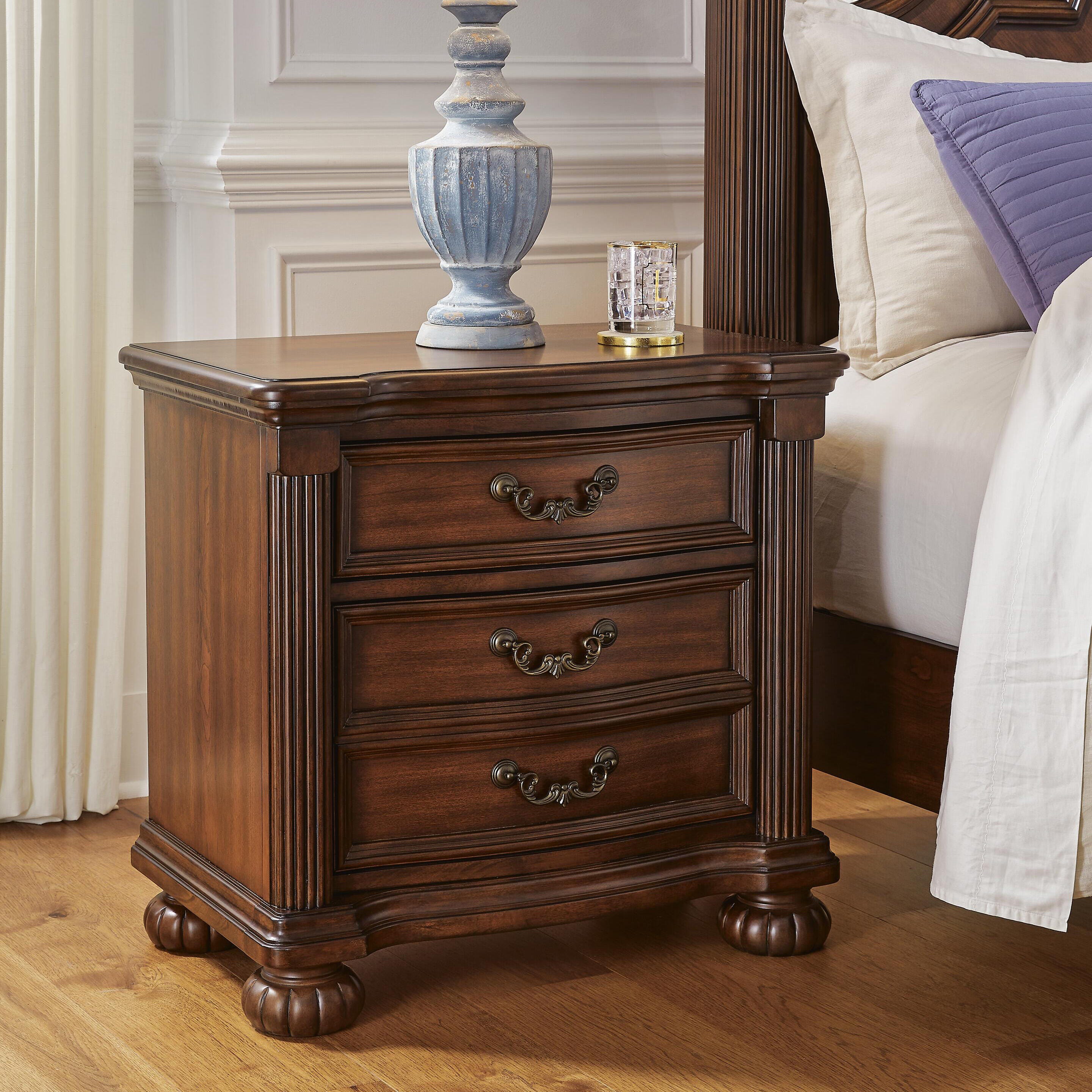 Lavinton Nightstand, , rollover