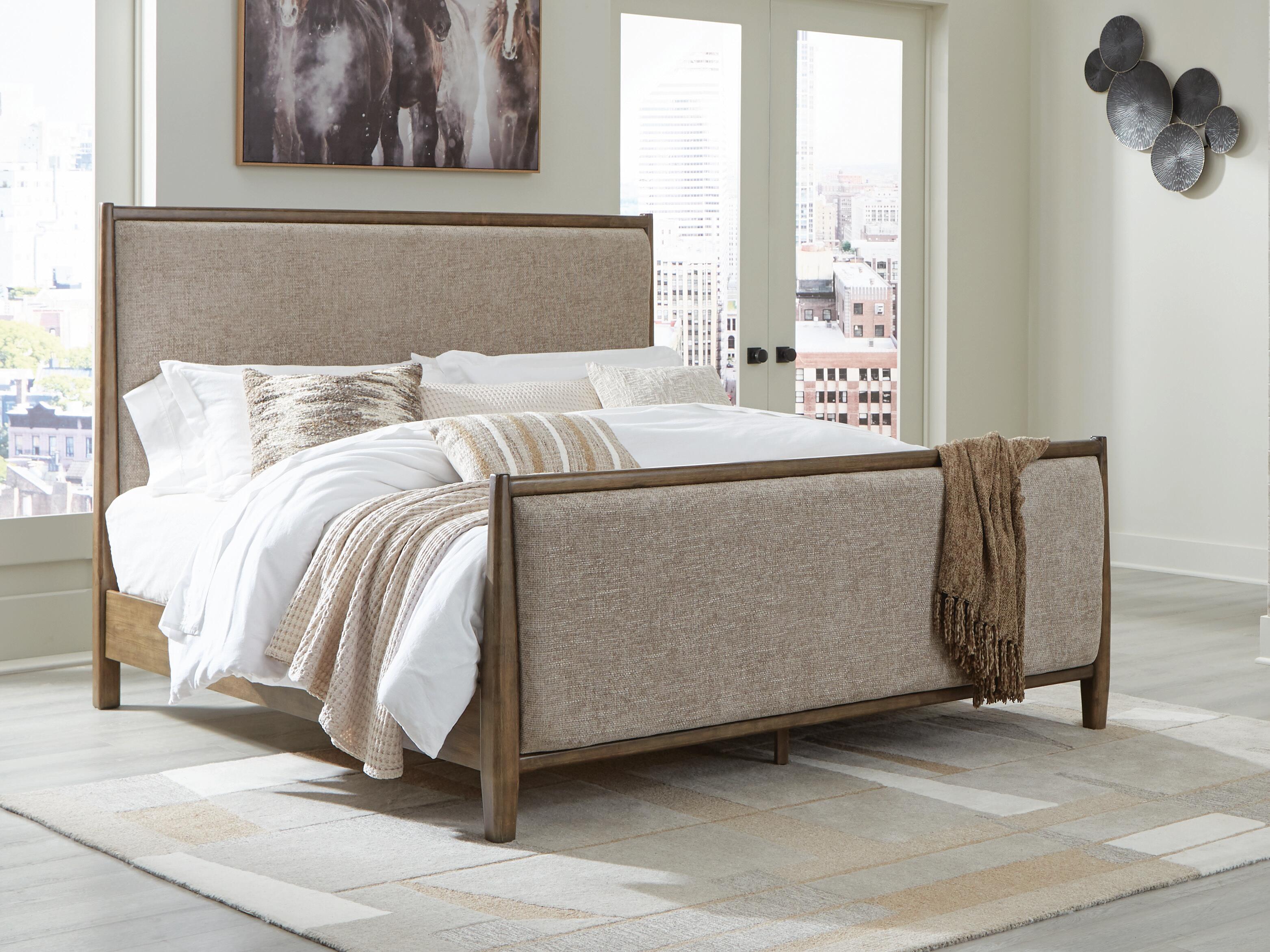 Roanhowe King Upholstered Bed, Brown, rollover