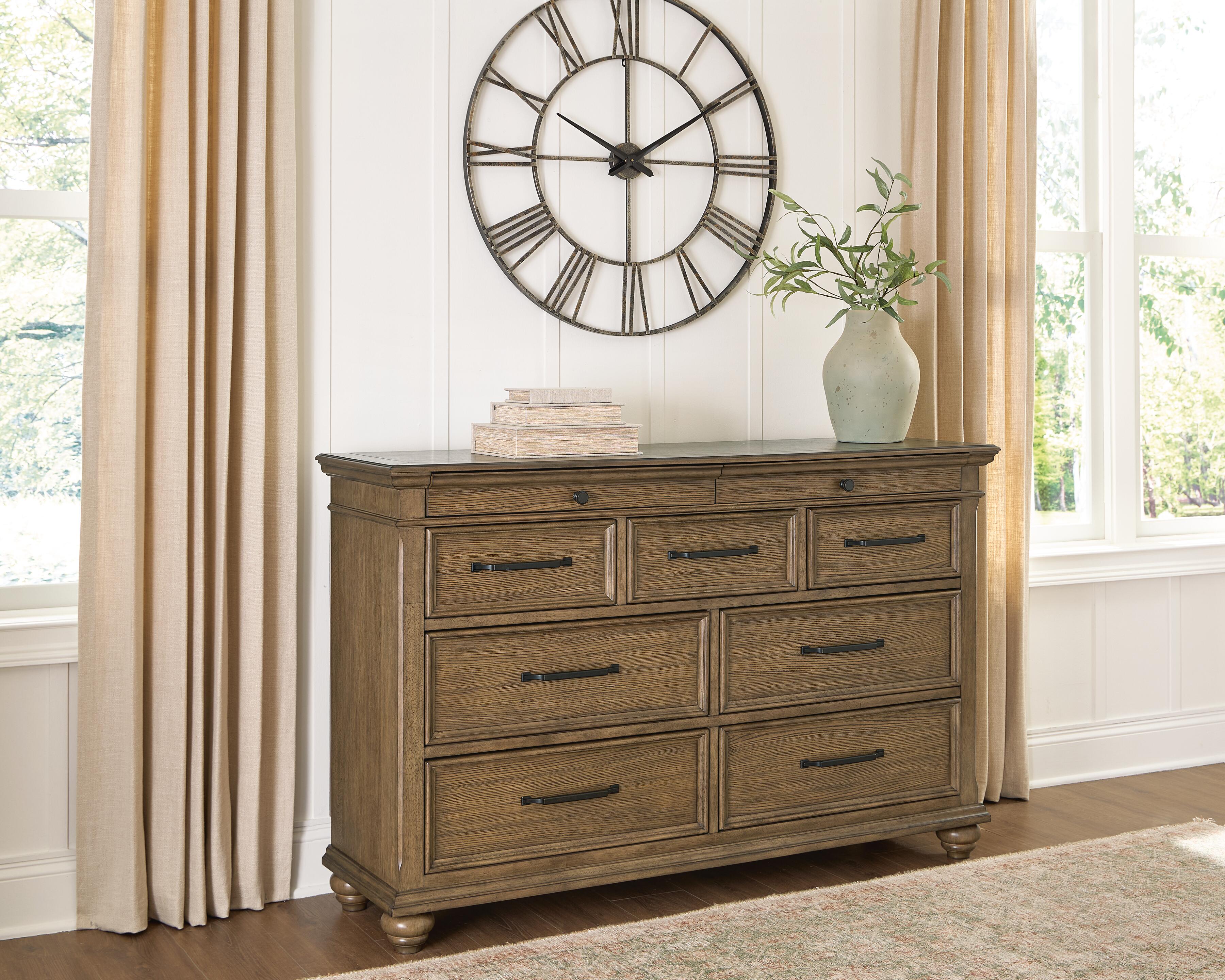 Waynely Dresser, , rollover