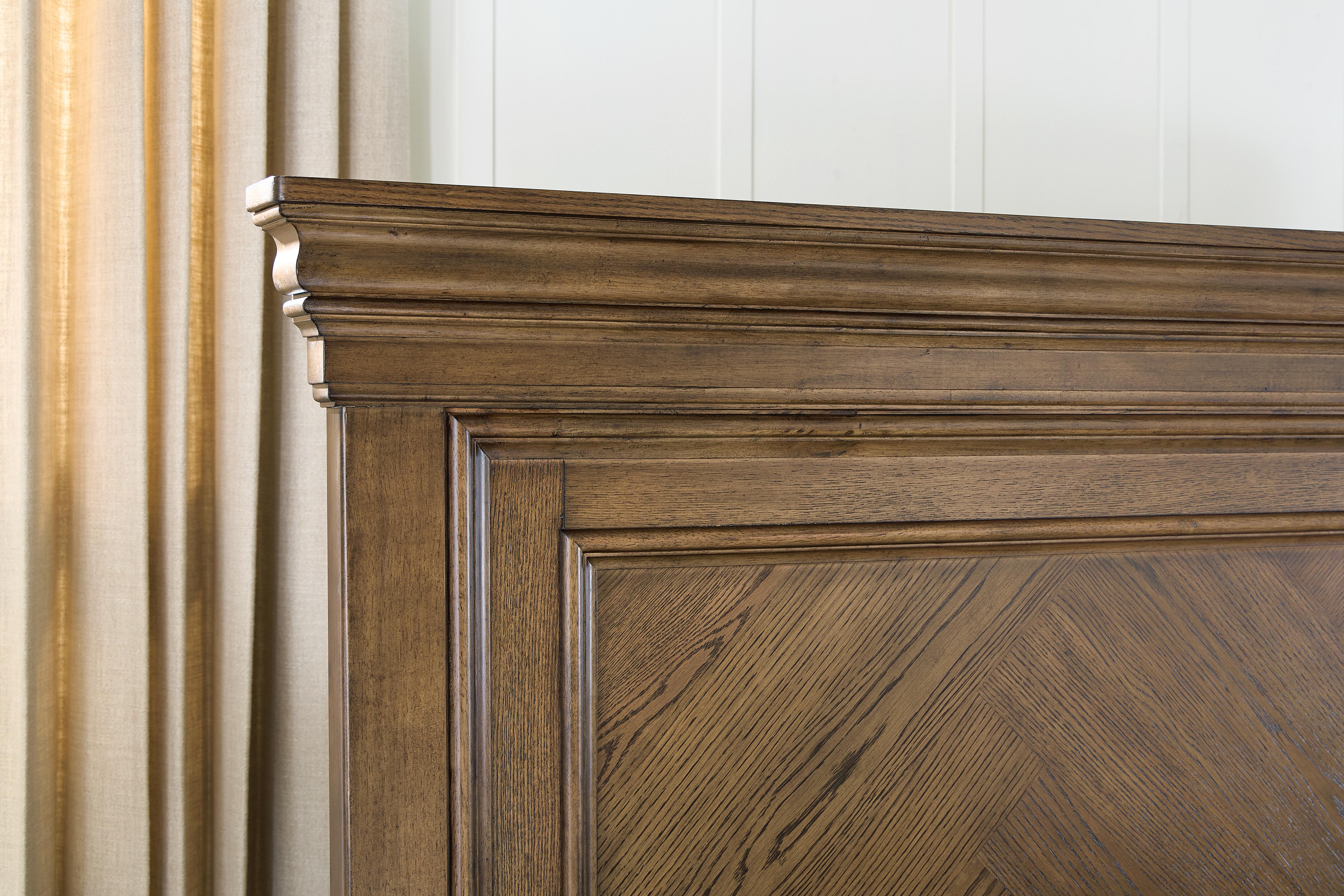 Waynely King Panel Storage Bed - image 9