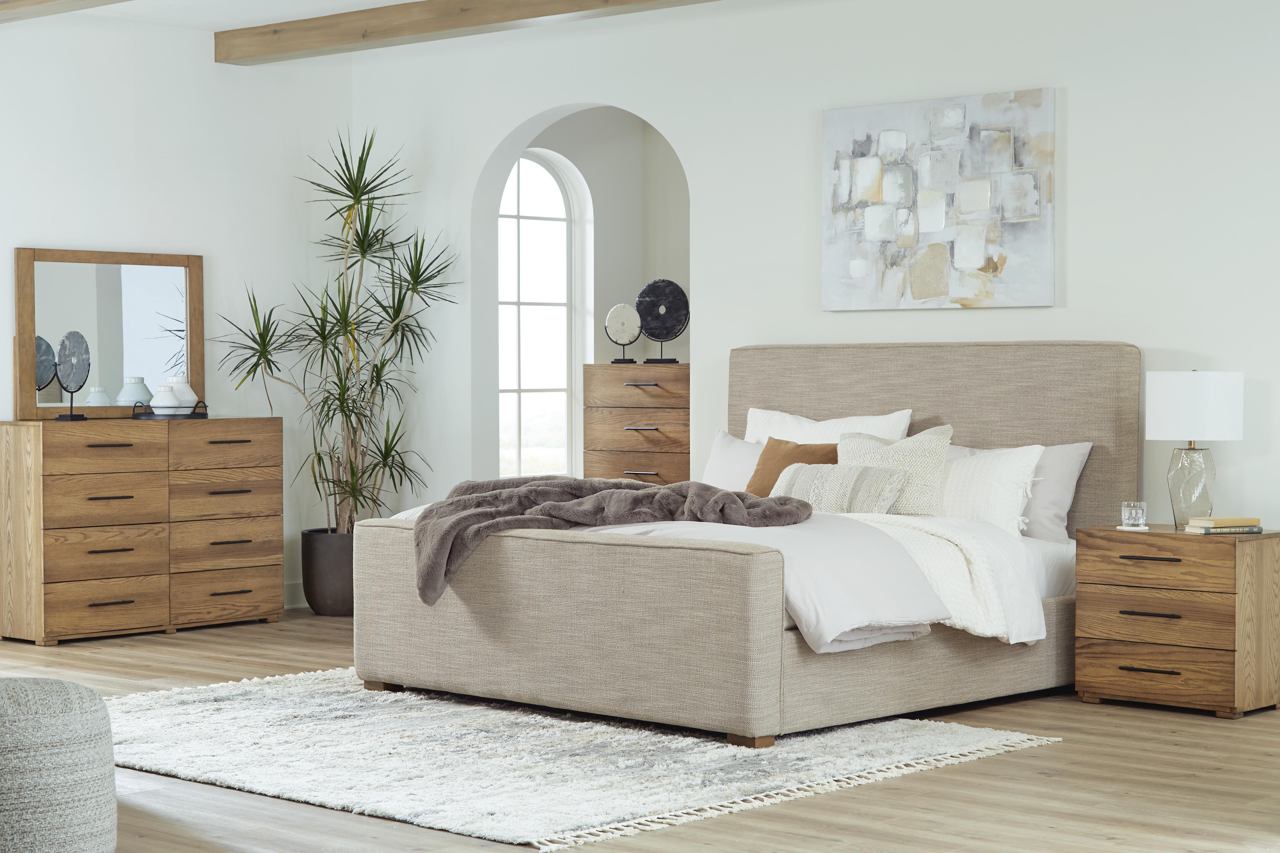 Dakmore 5 Drawer Chest of Drawers | Ashley
