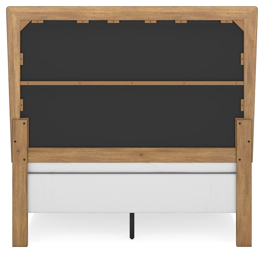 Takston Queen Panel Bed - image 5
