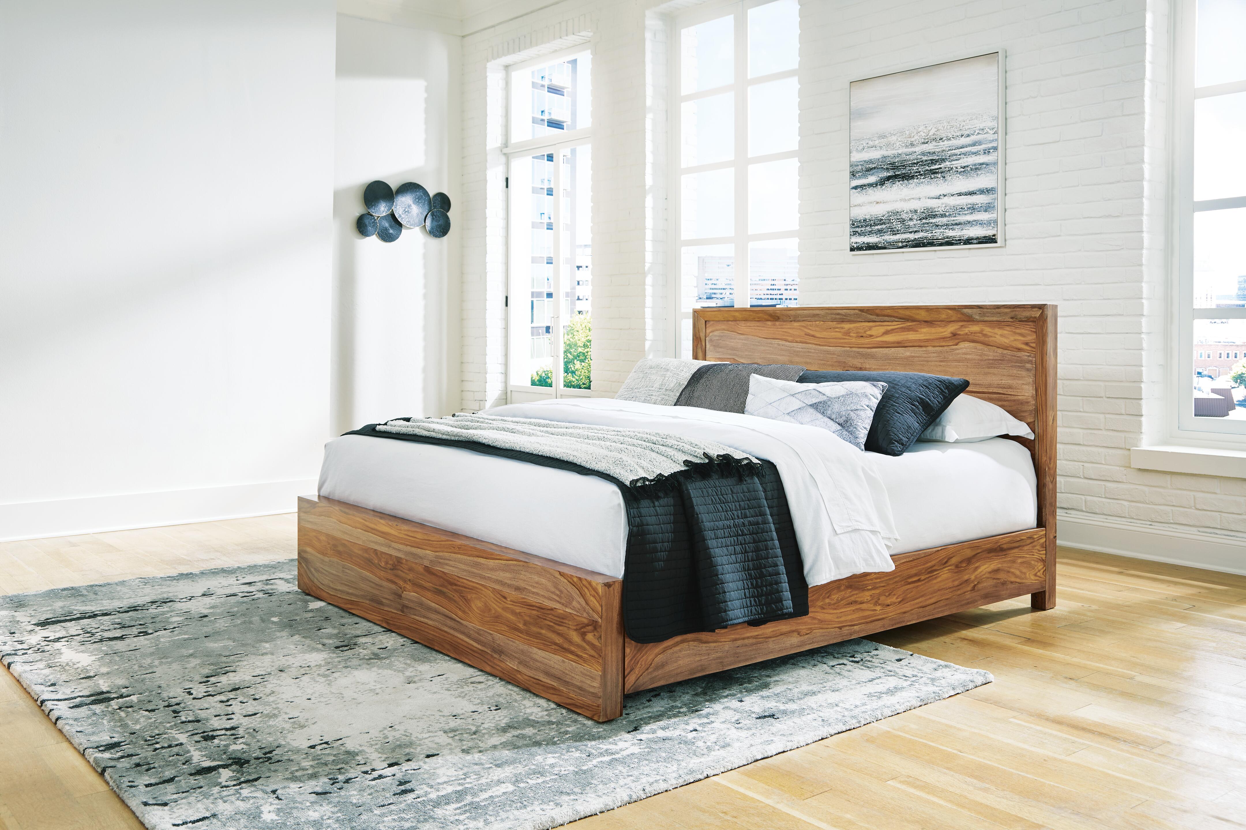 Dressonni King Panel Bed - image 1