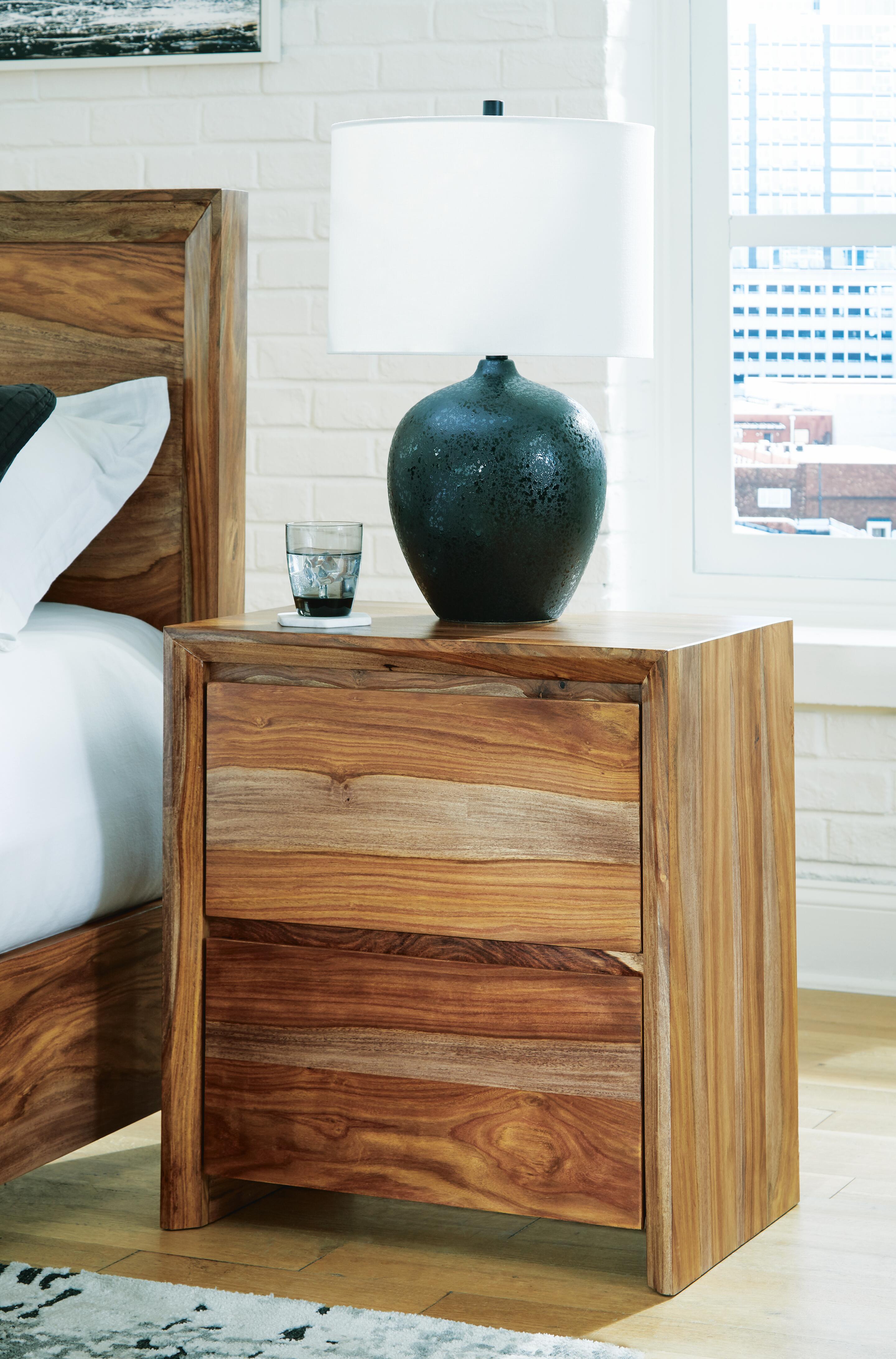 Dressonni Nightstand - image 1