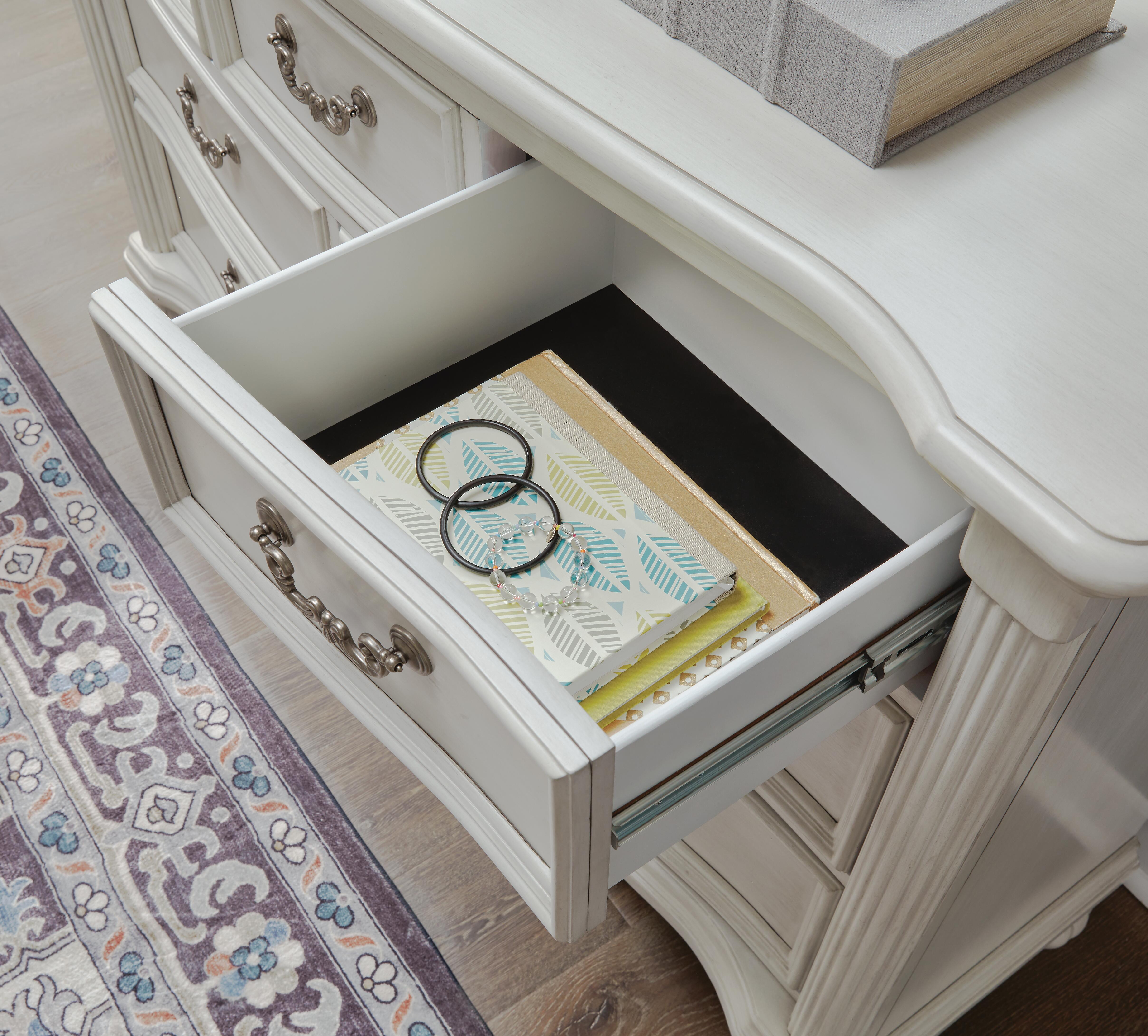 Montelaine Dresser - image 6