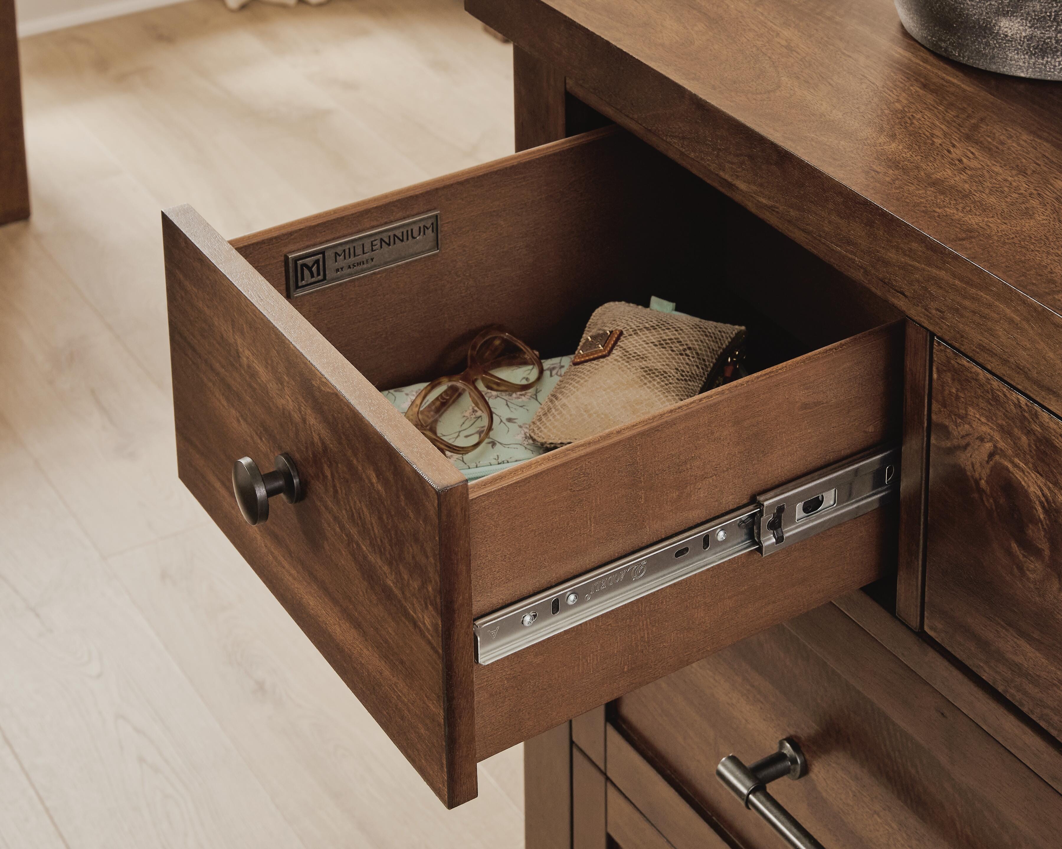 Kristiland Dresser - image 6