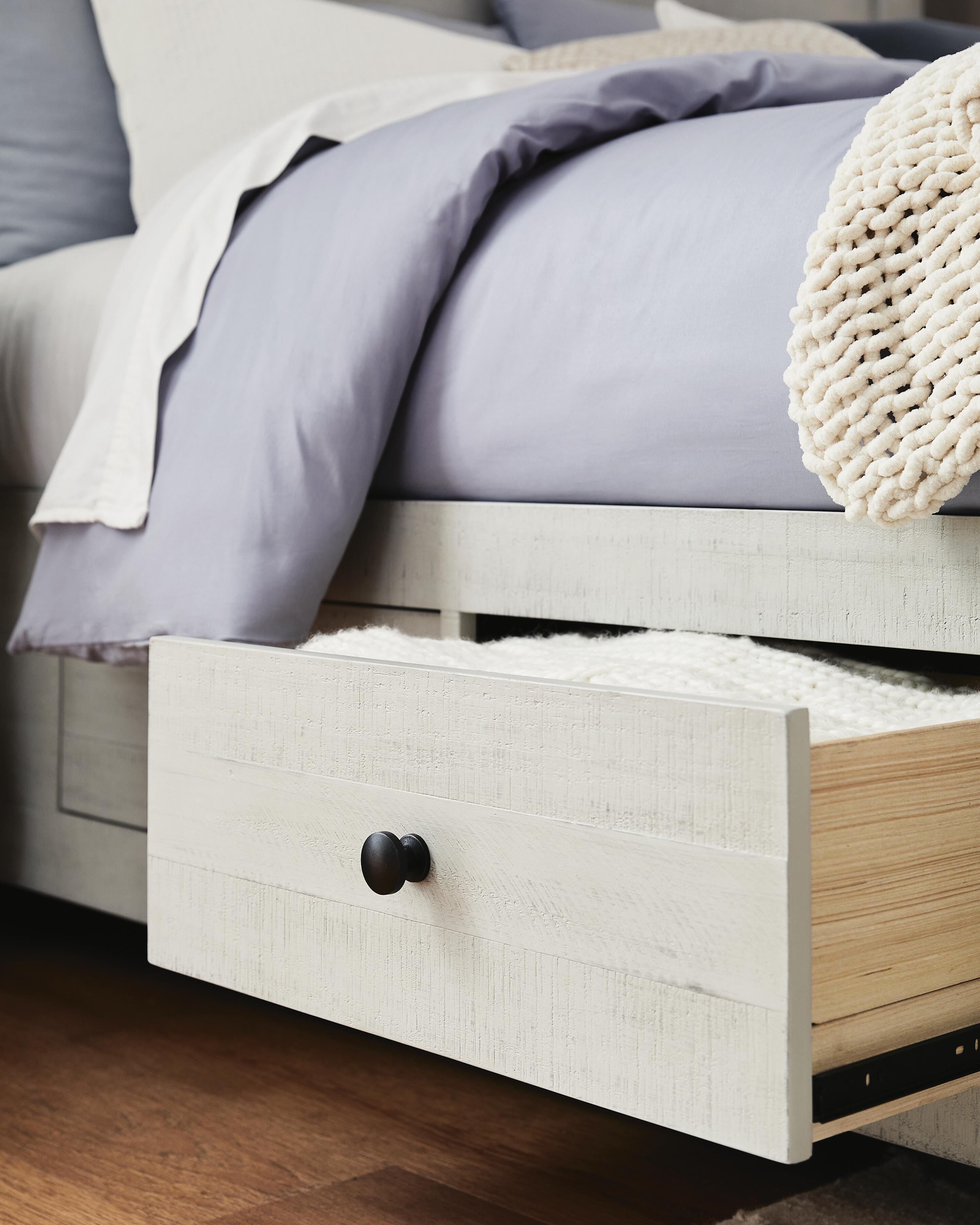 Havalance King Panel Storage Bed - image 10