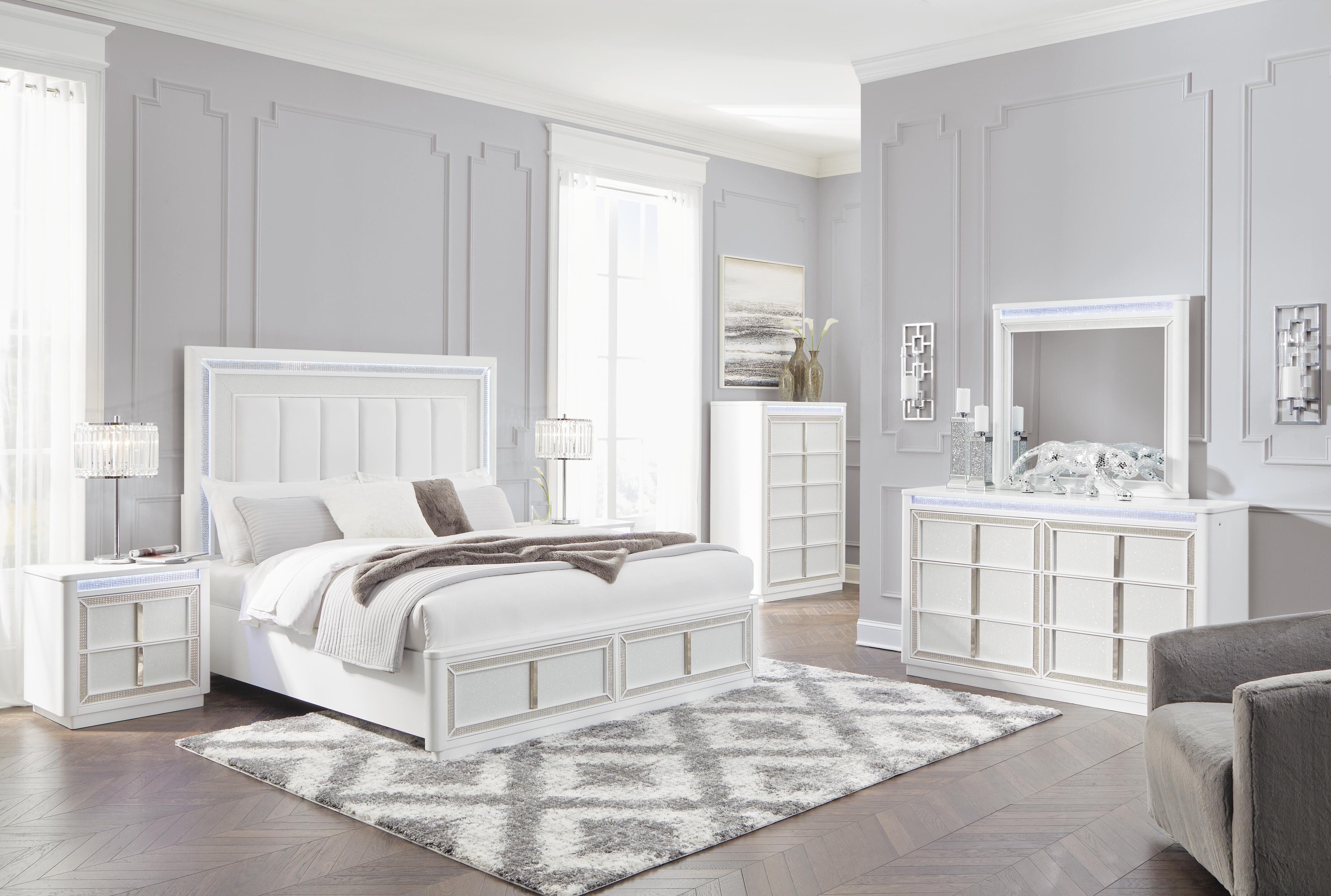Chalanna Nightstand - image 6