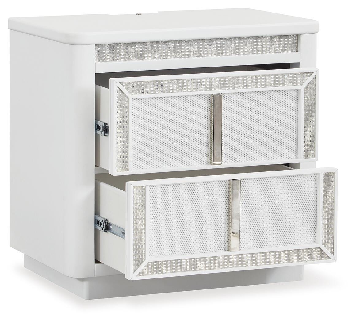 Chalanna Nightstand - image 3