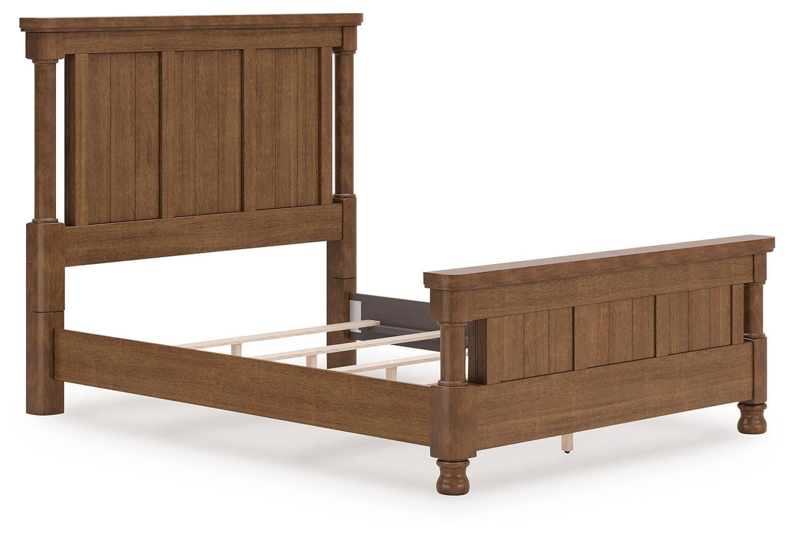 Rowlenstown Queen Poster Bed