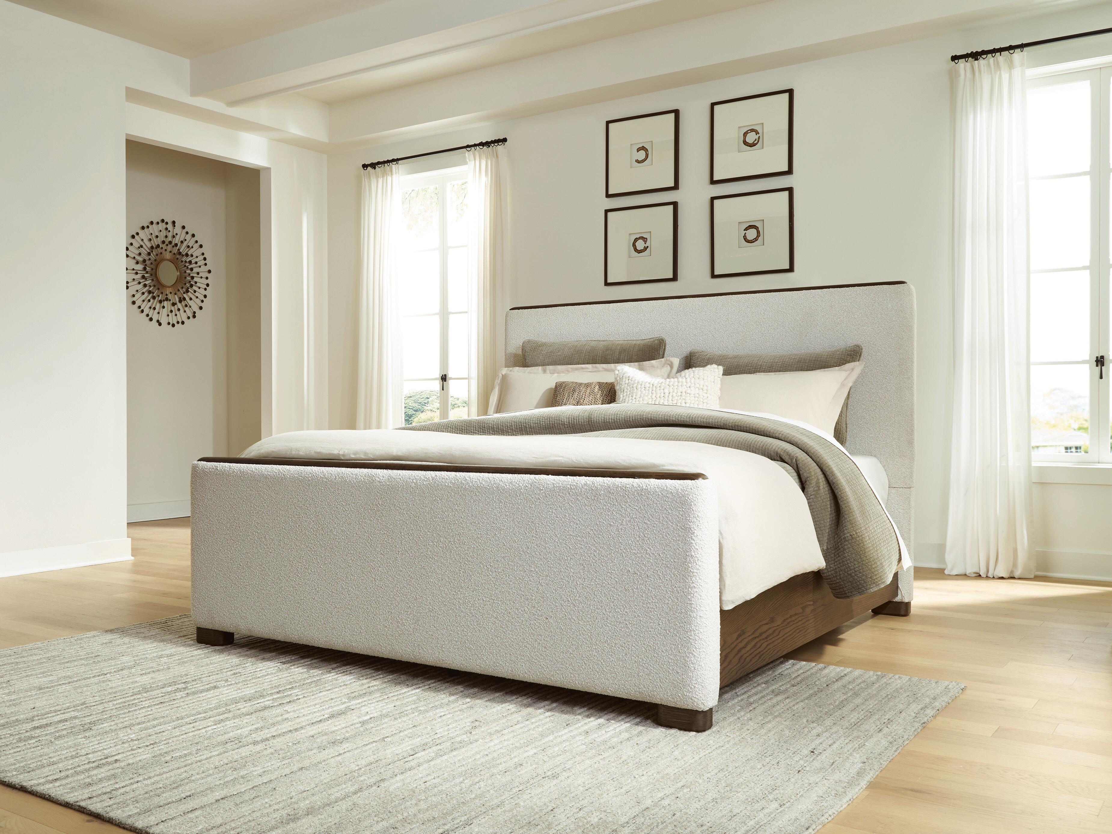 Cama Darimore King con panel tapizado - image 6