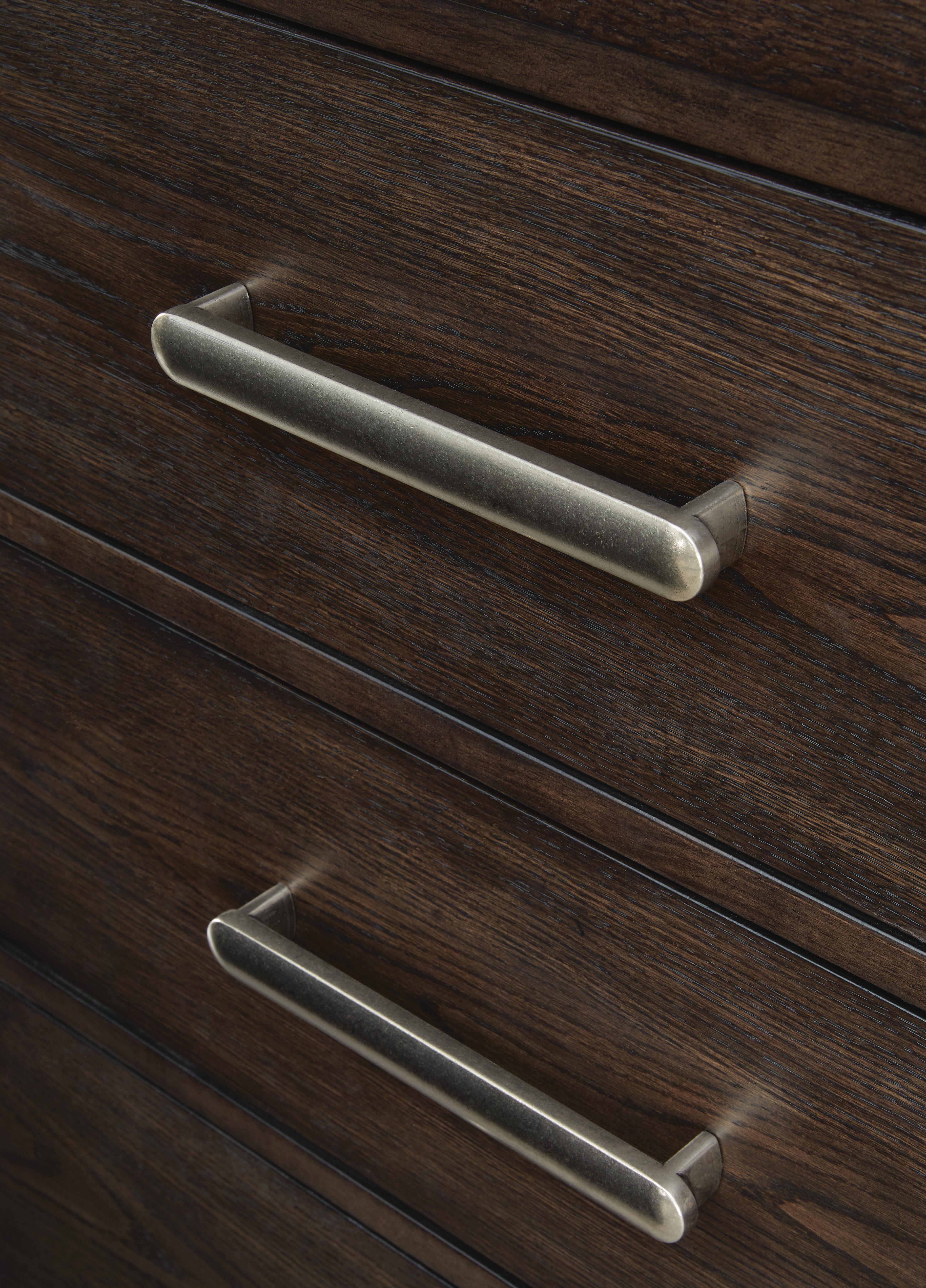 Breckington Chest of Drawers - image 7