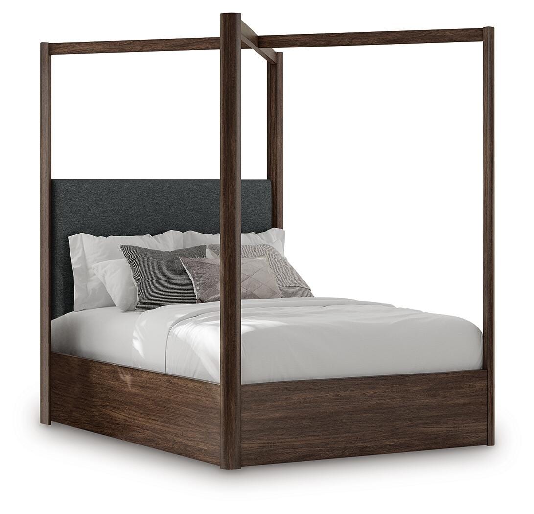 Kendamor Queen Canopy Bed