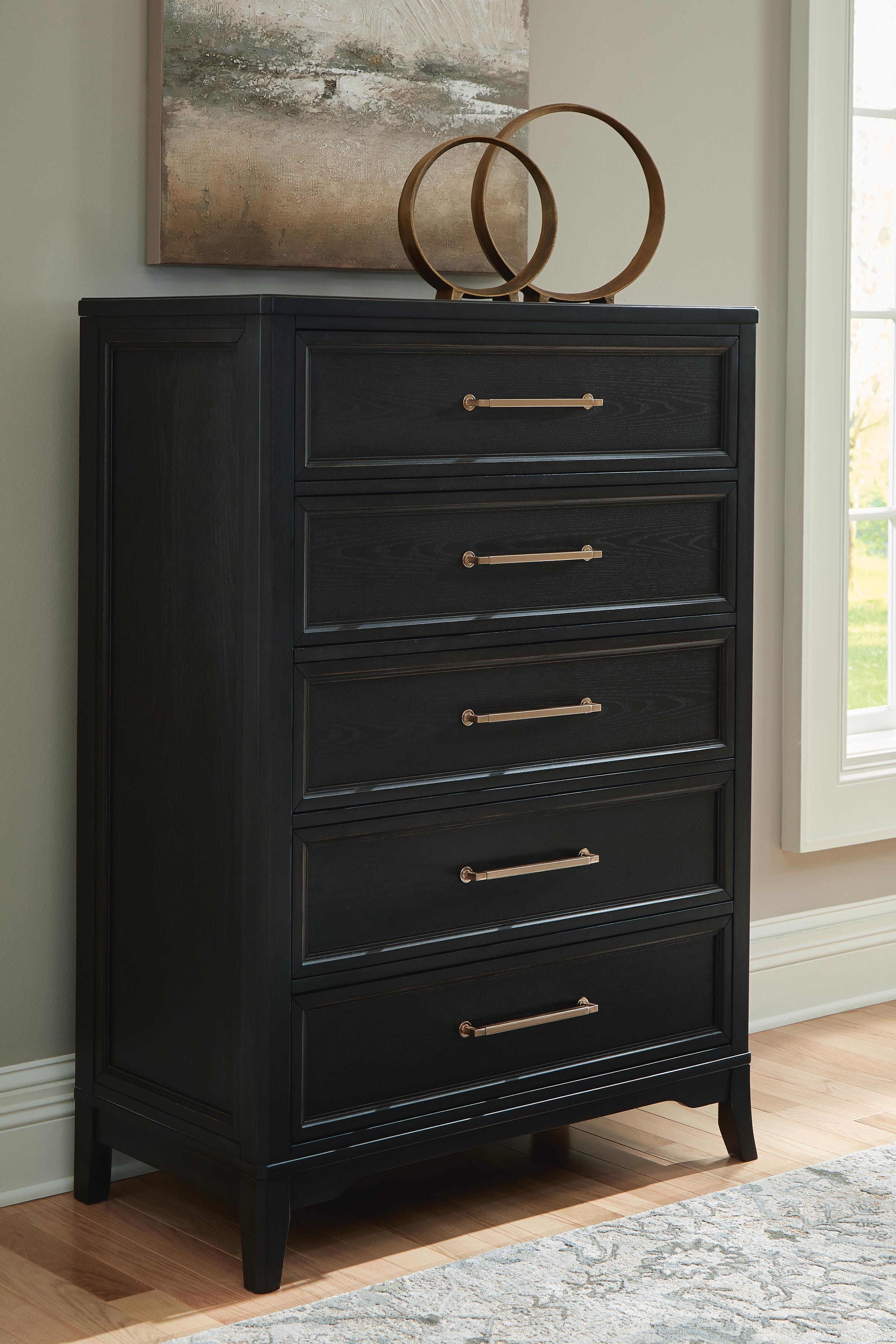 Welltern 5 Drawer Chest of Drawers | Ashley
