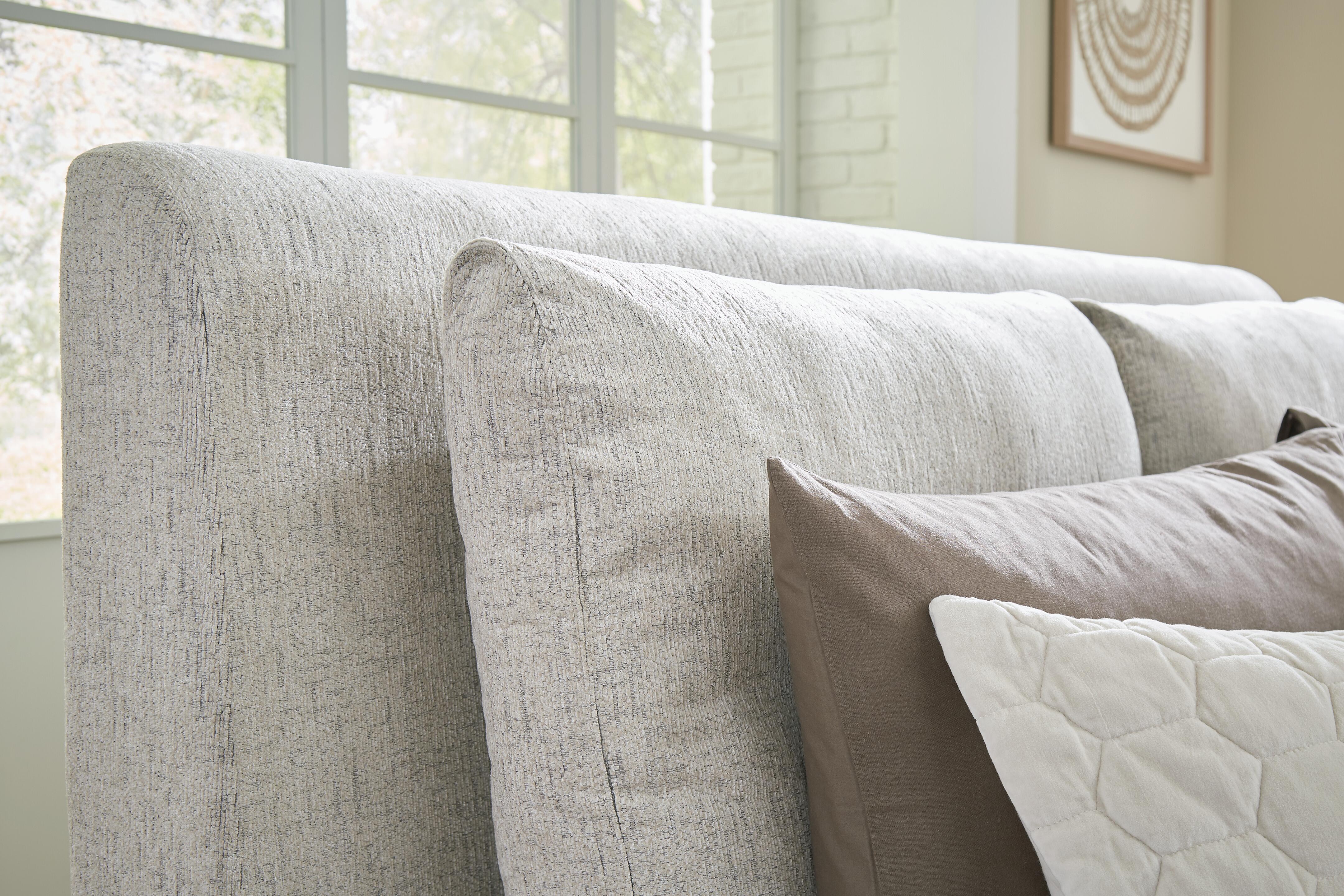 Cabalynn King Upholstered Bed - image 9