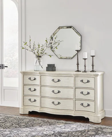 Arlendyne 9 Drawer Dresser | Ashley Arlendyne 9 Drawer Dresser | Ashley
