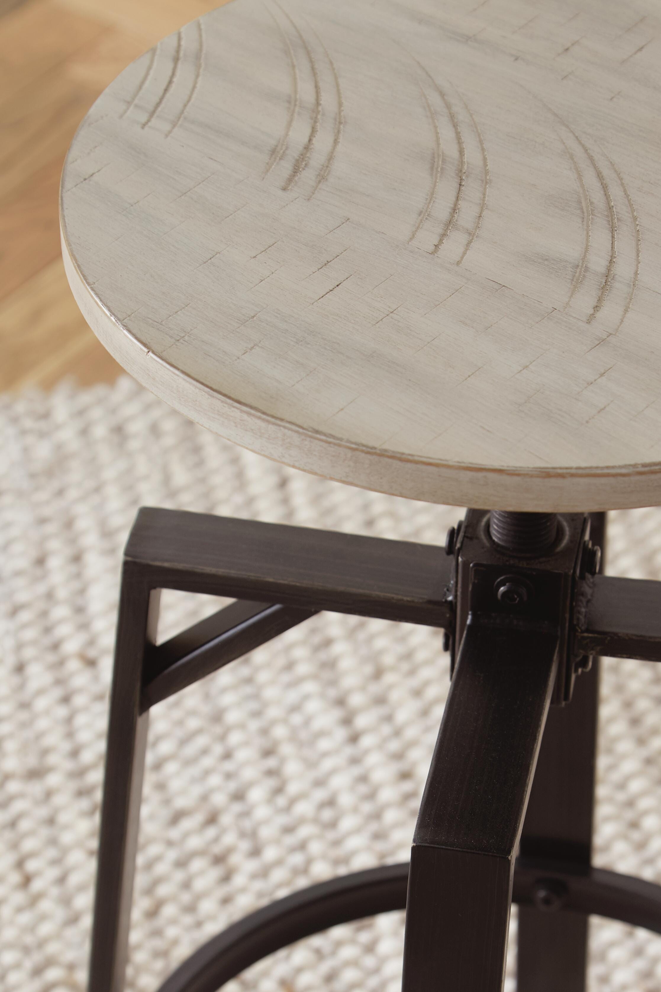 Karisslyn Counter Height Stool - image 5
