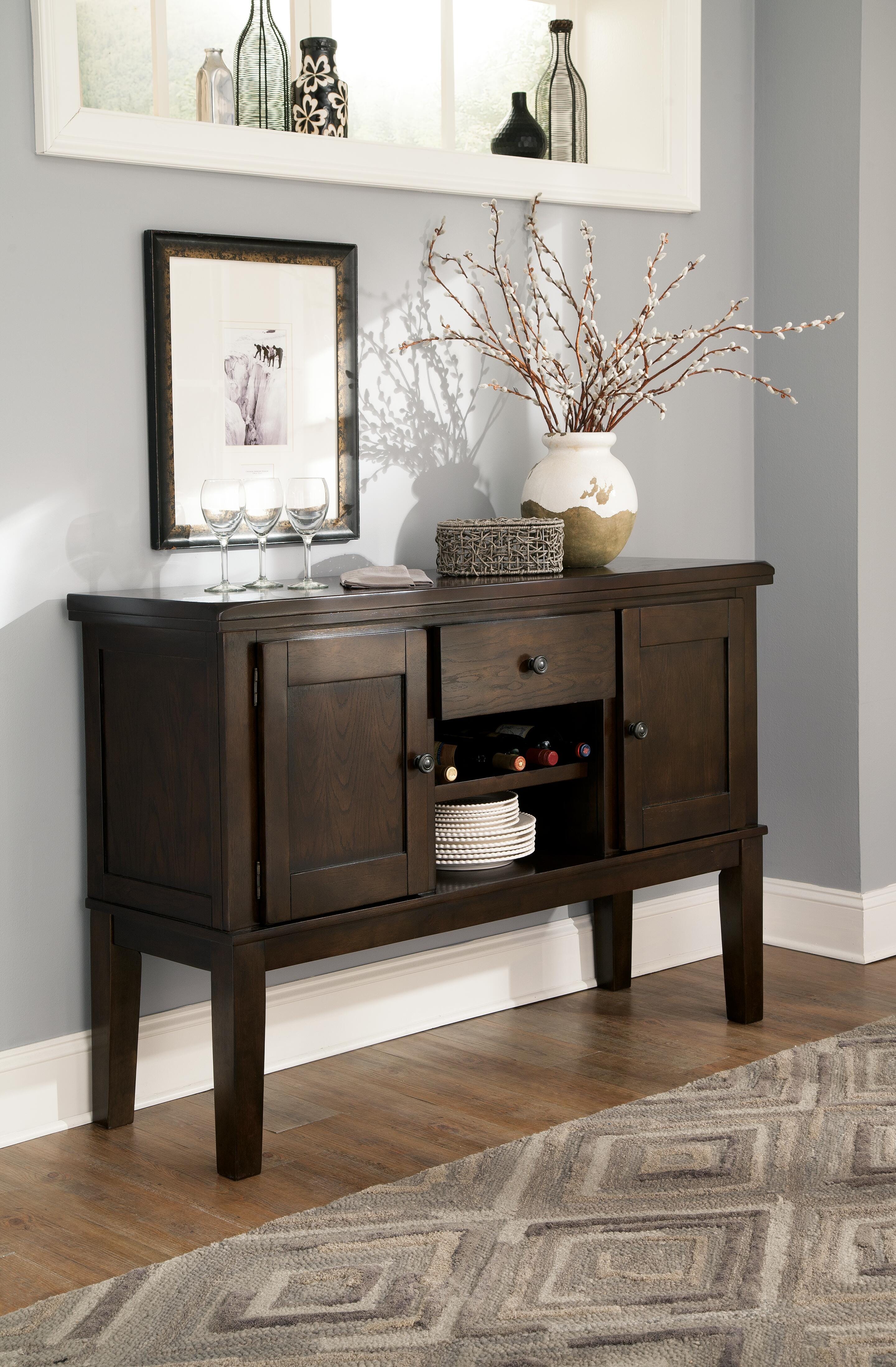 Haddigan Dining Server | Ashley