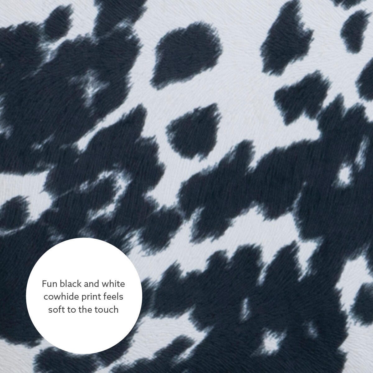 Swatch color Black/White , product with this swatch is currently selected