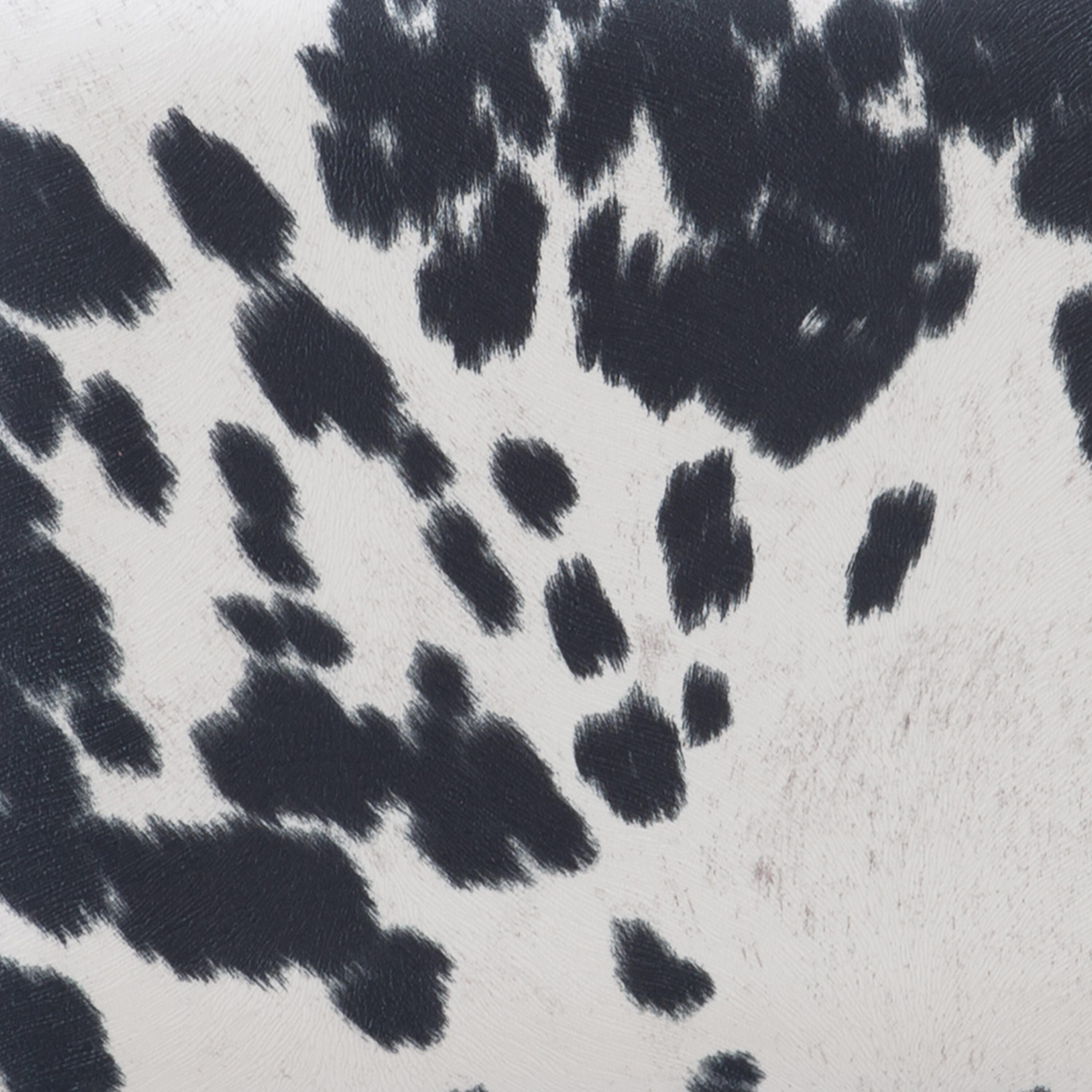 Swatch color Black/White , product with this swatch is currently selected