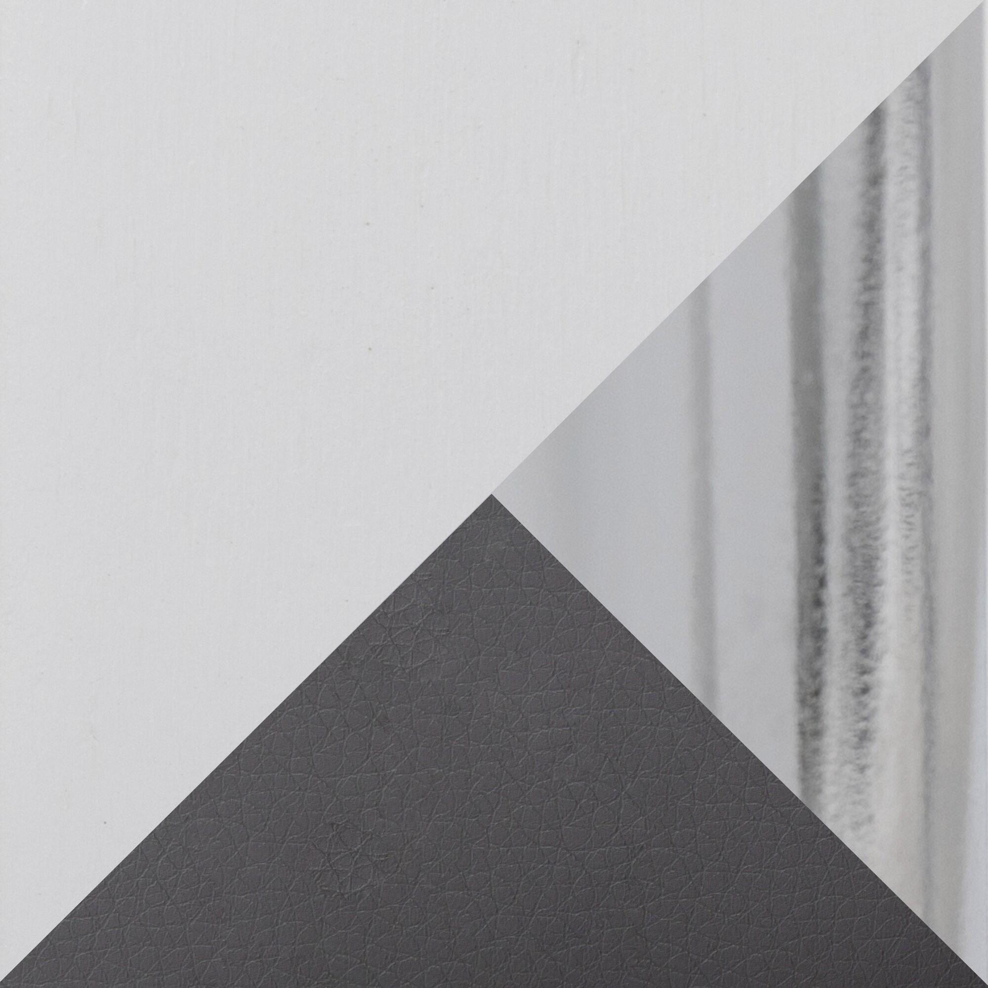 Swatch color Light Gray/White , product with this swatch is currently selected