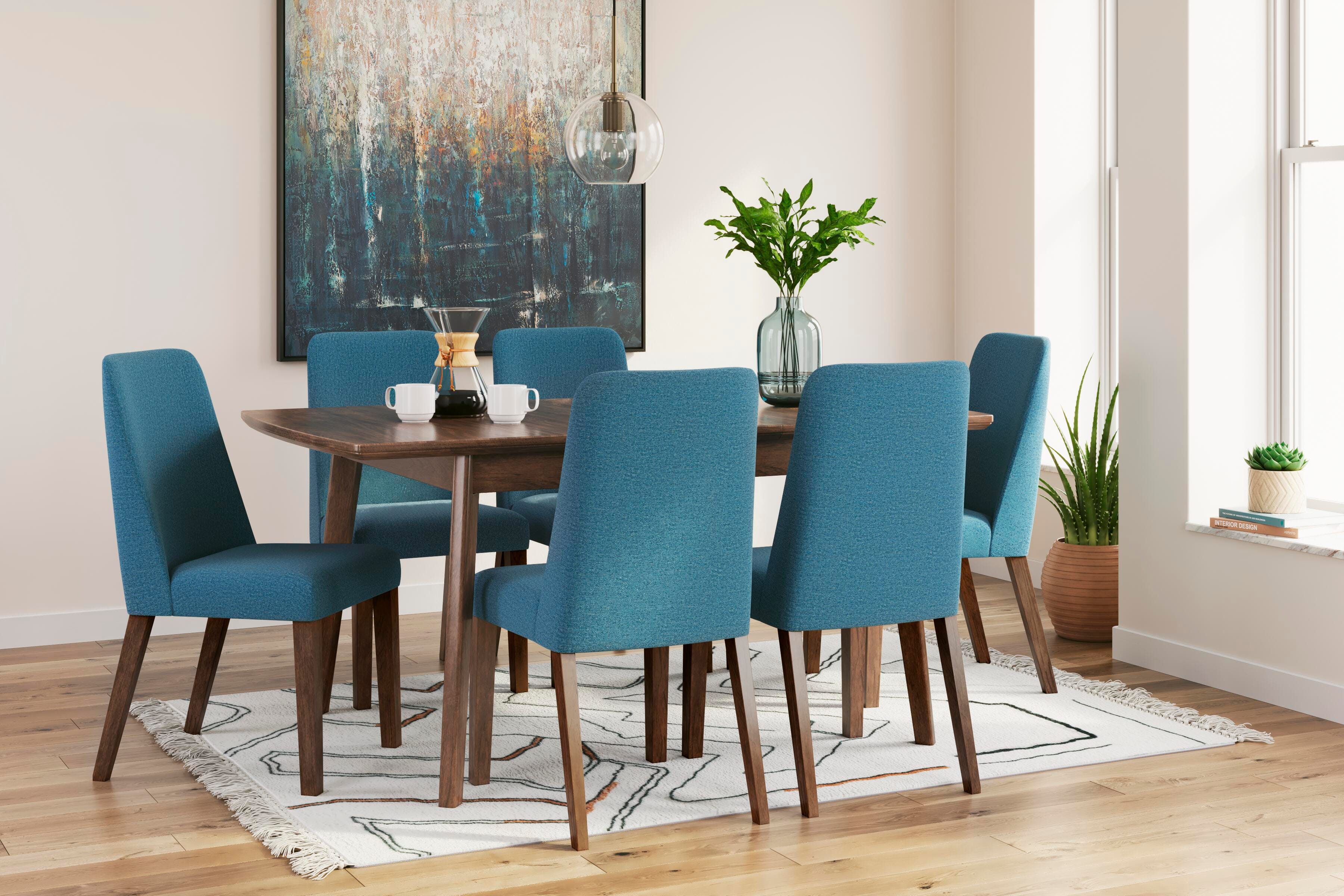 Lyncott Extension Dining Table and 6 Chairs - image 1