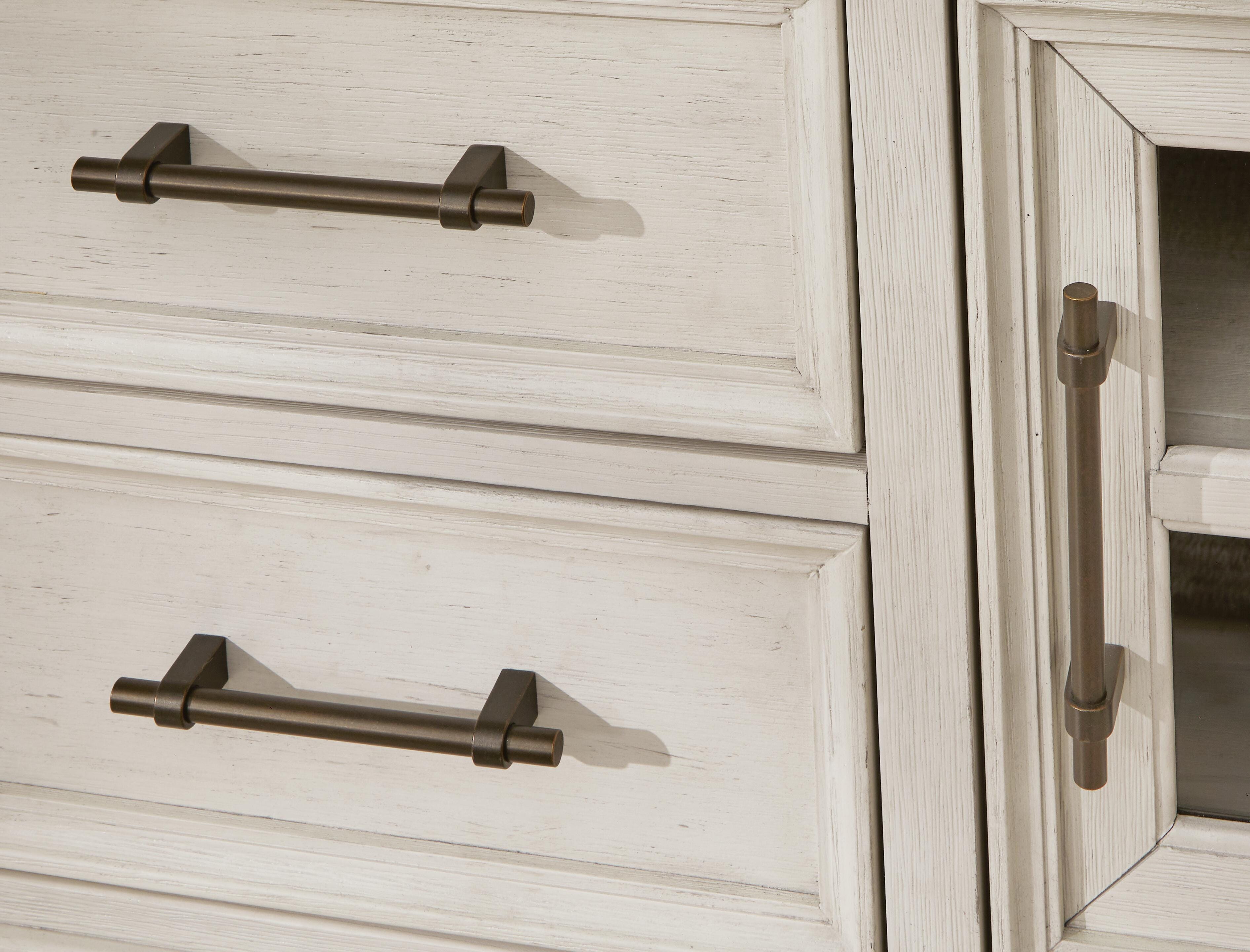 Shaybrock Dining Server - image 8