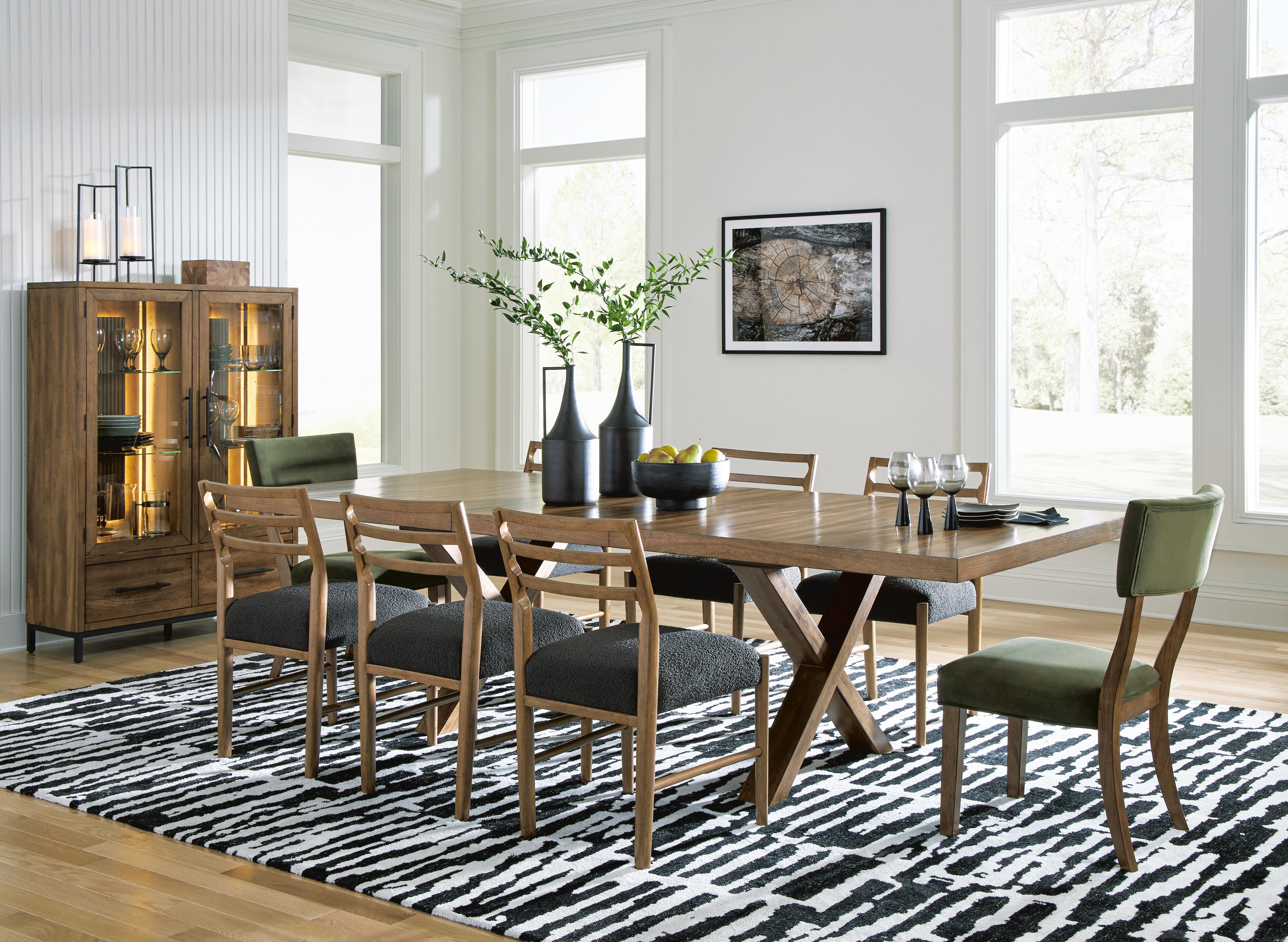 Mesa de comedor Steenlage y 8 sillas - image 1