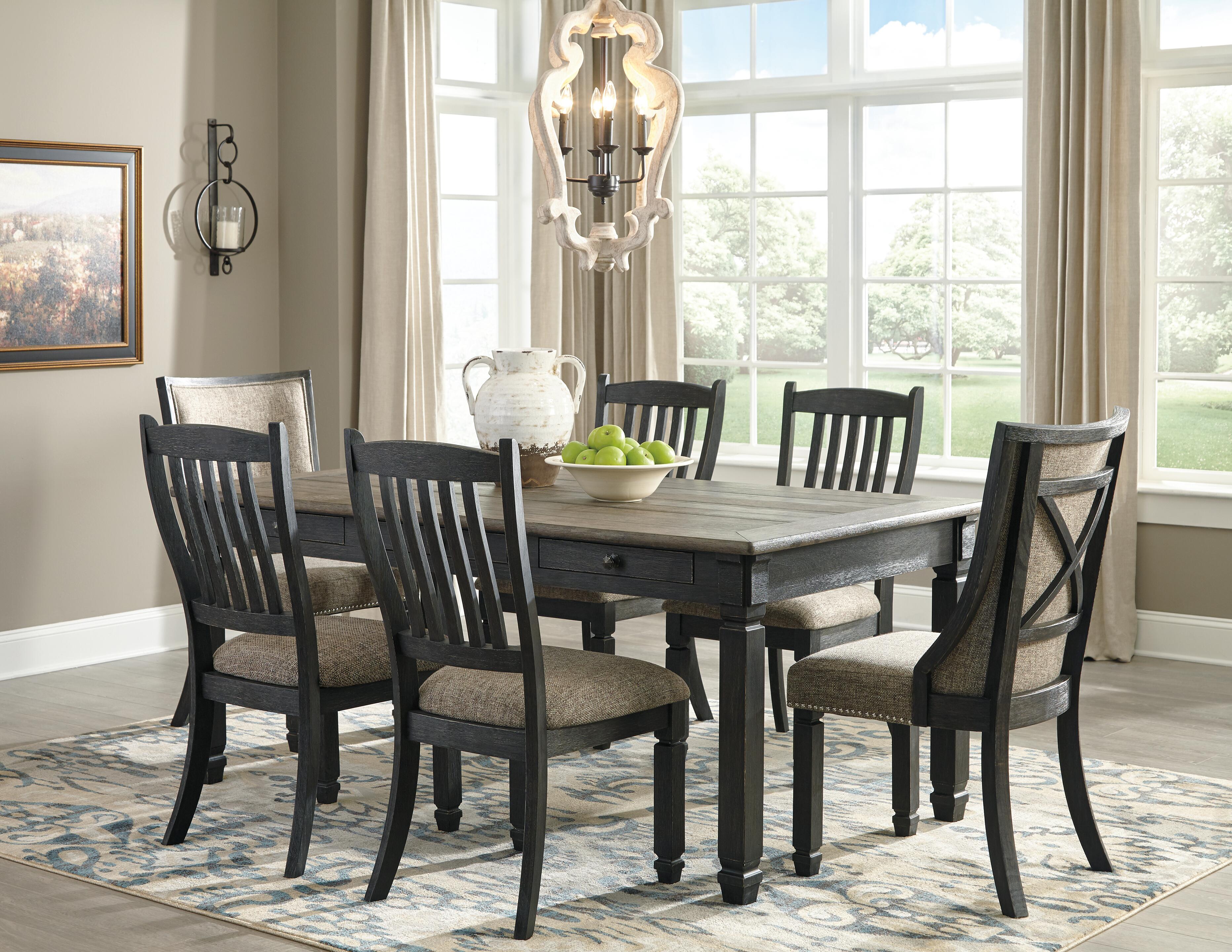 Silla de comedor Tyler Creek (juego de 2) - image 10