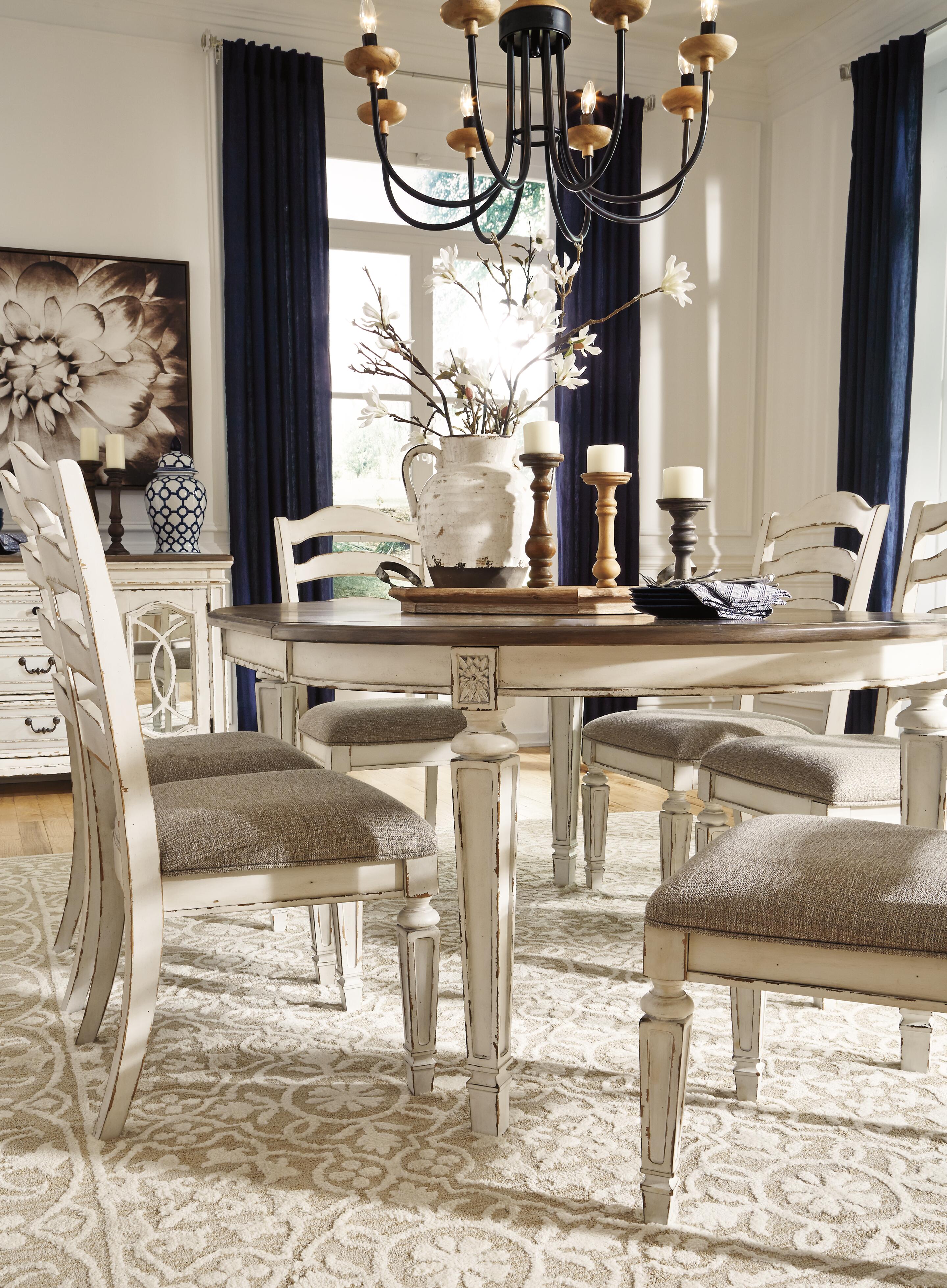 Silla de comedor Realyn (juego de 2) - image 10