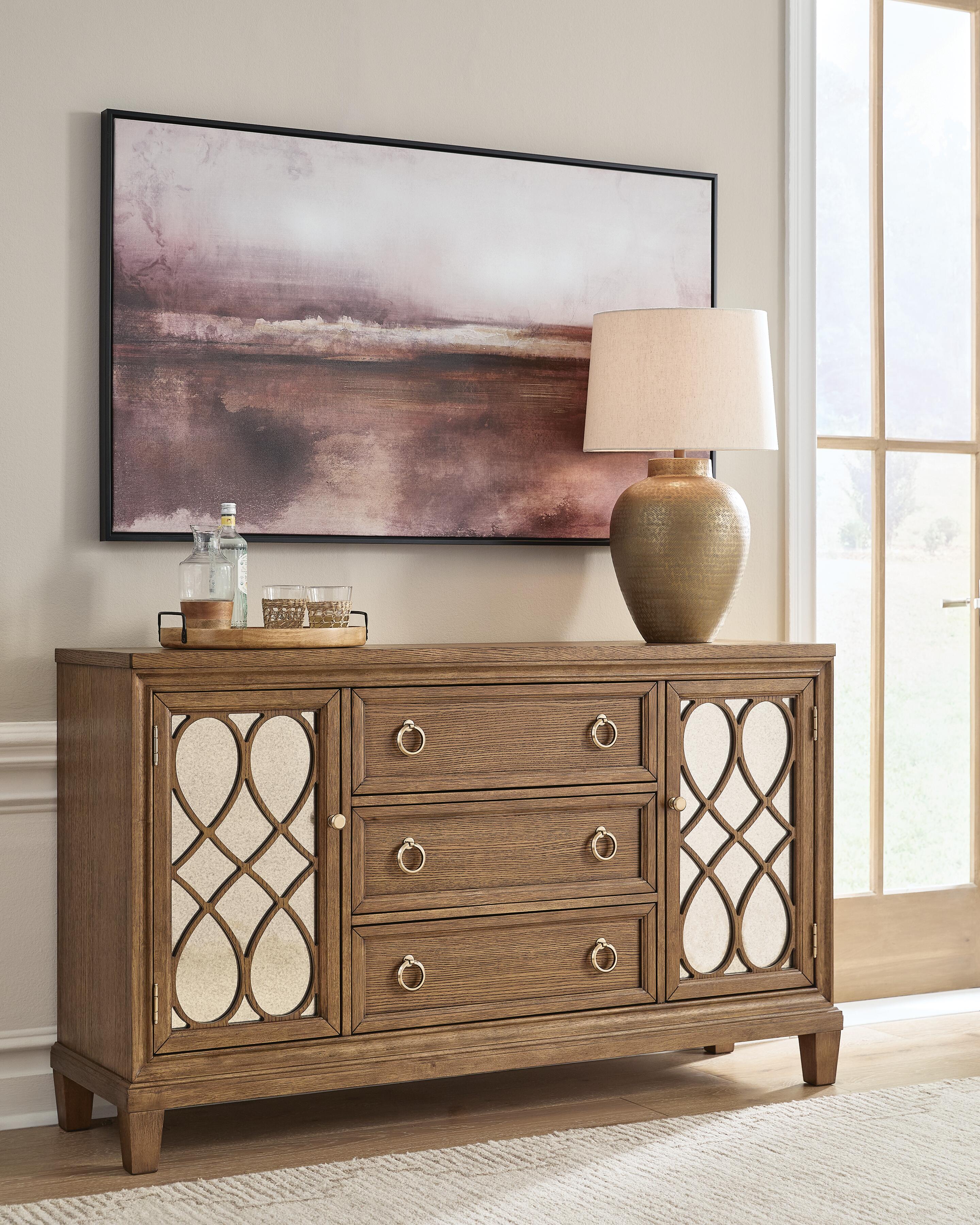 Jorlaina Dining Server - image 1