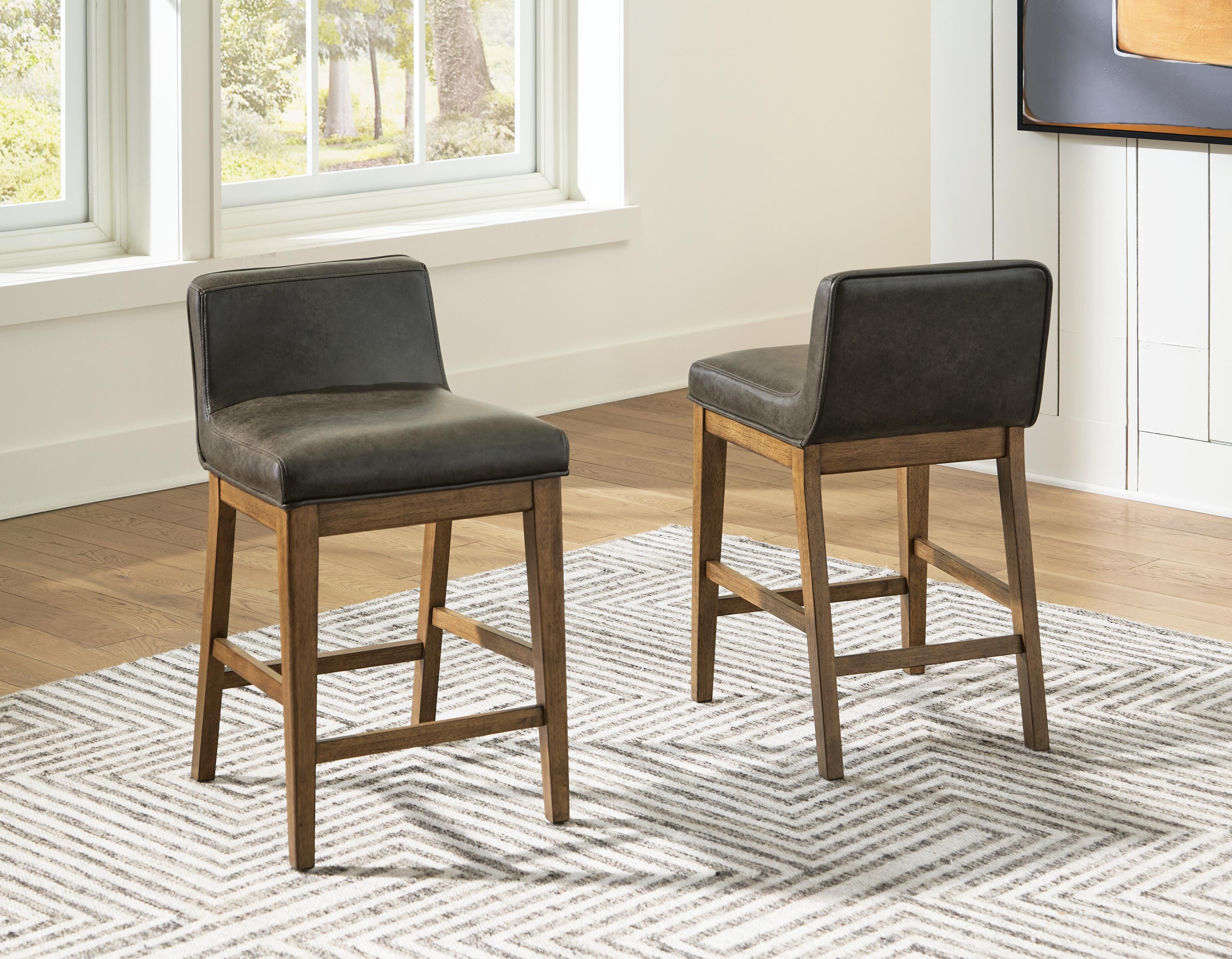 Cabalynn Counter Height Barstool - image 2