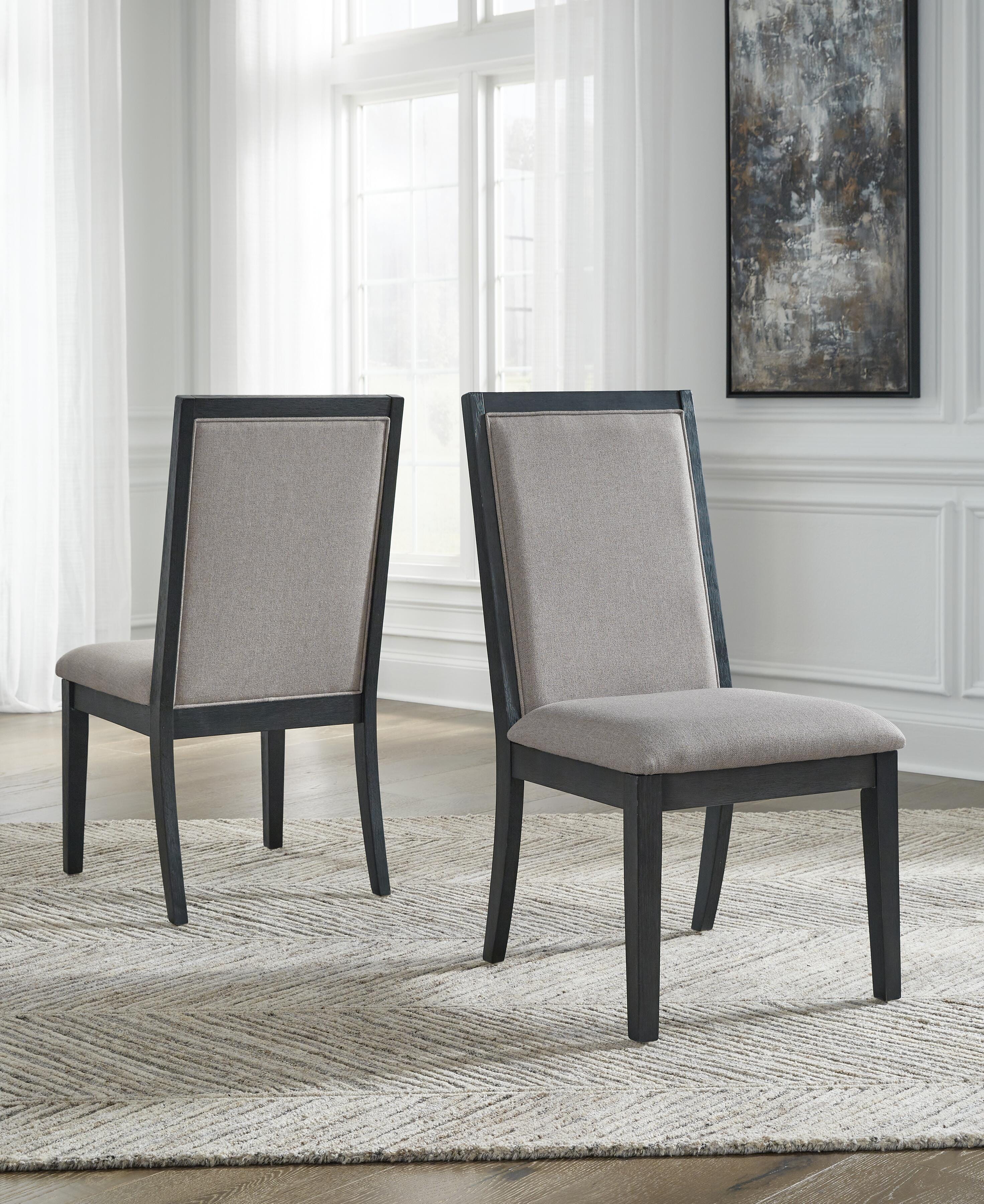 Foyland Dining Chair | Ashley