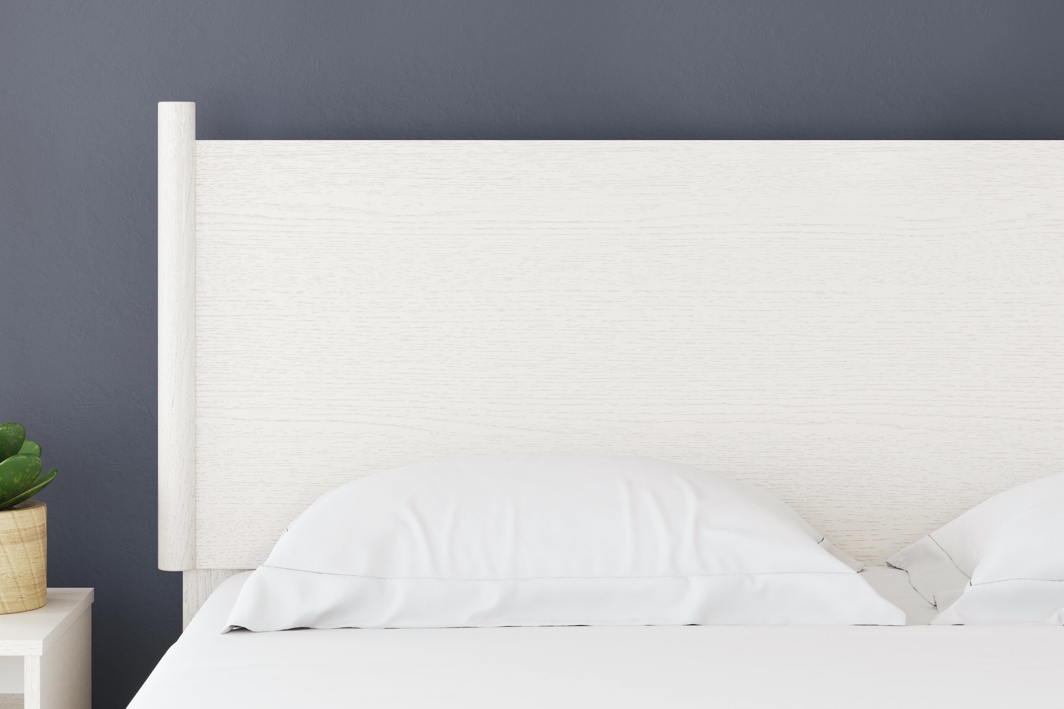 Aprilyn Queen Panel Bed, White, large