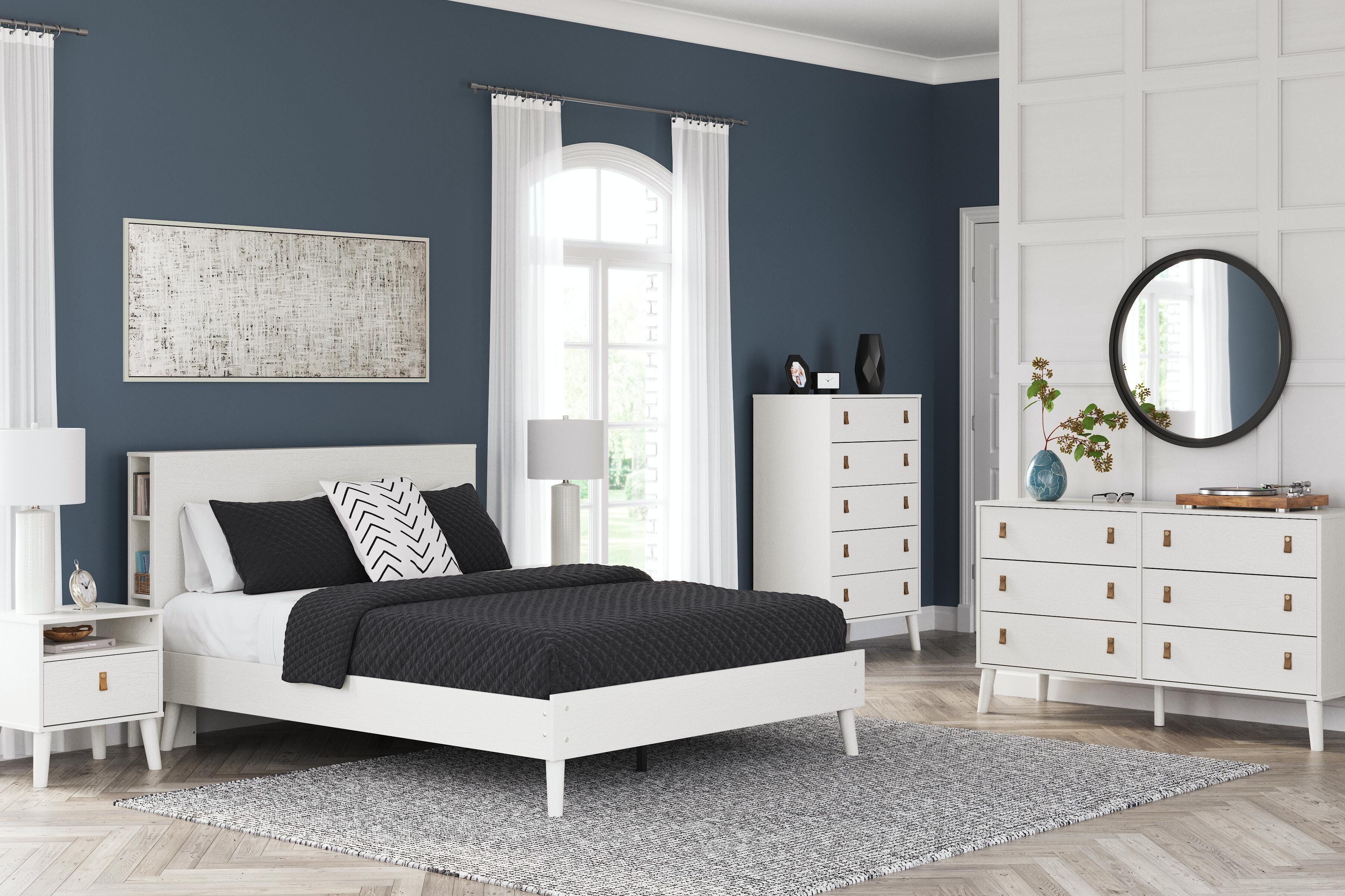 Aprilyn Queen Platform Bed, White, large