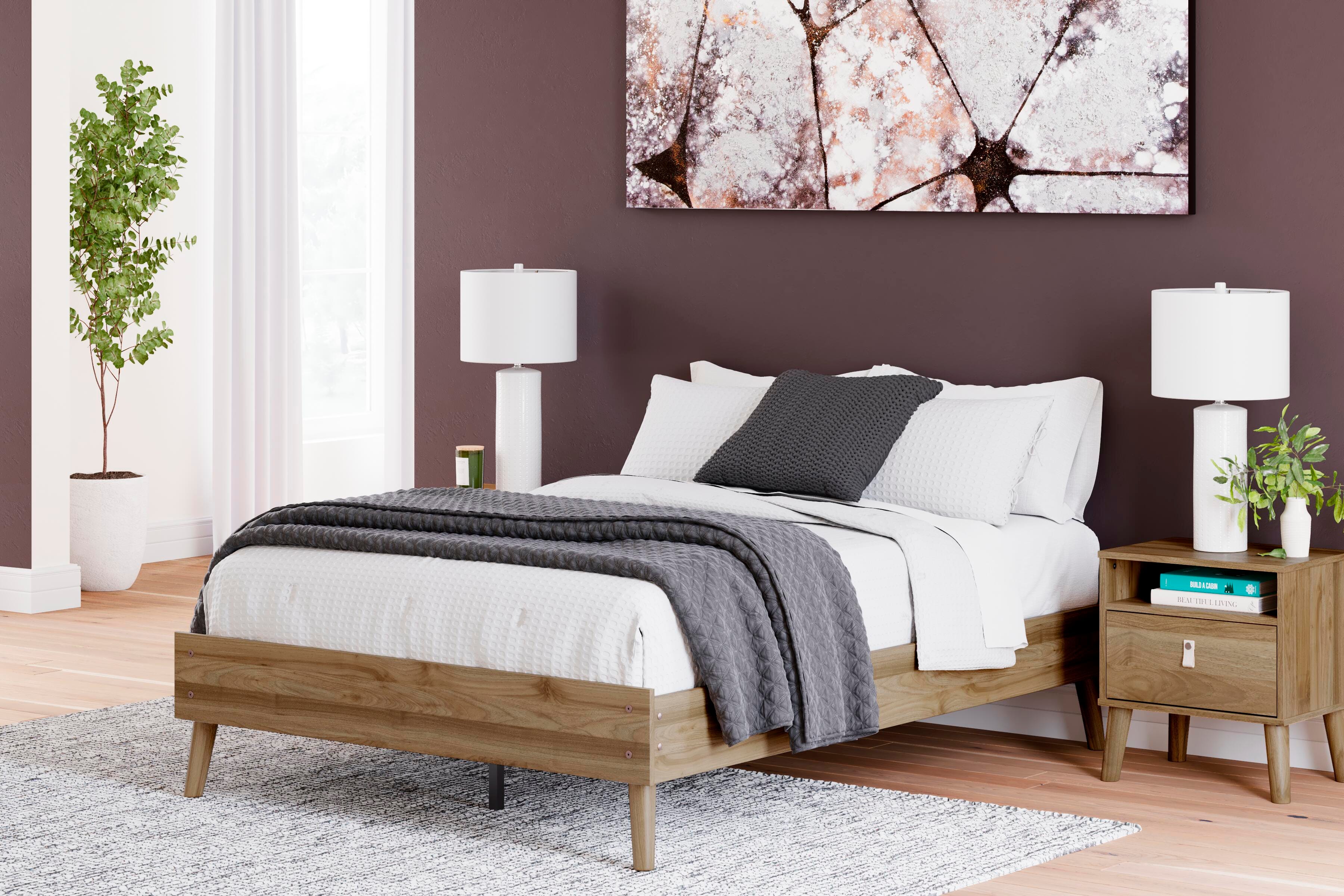 Aprilyn Full Platform Bed, Honey, large