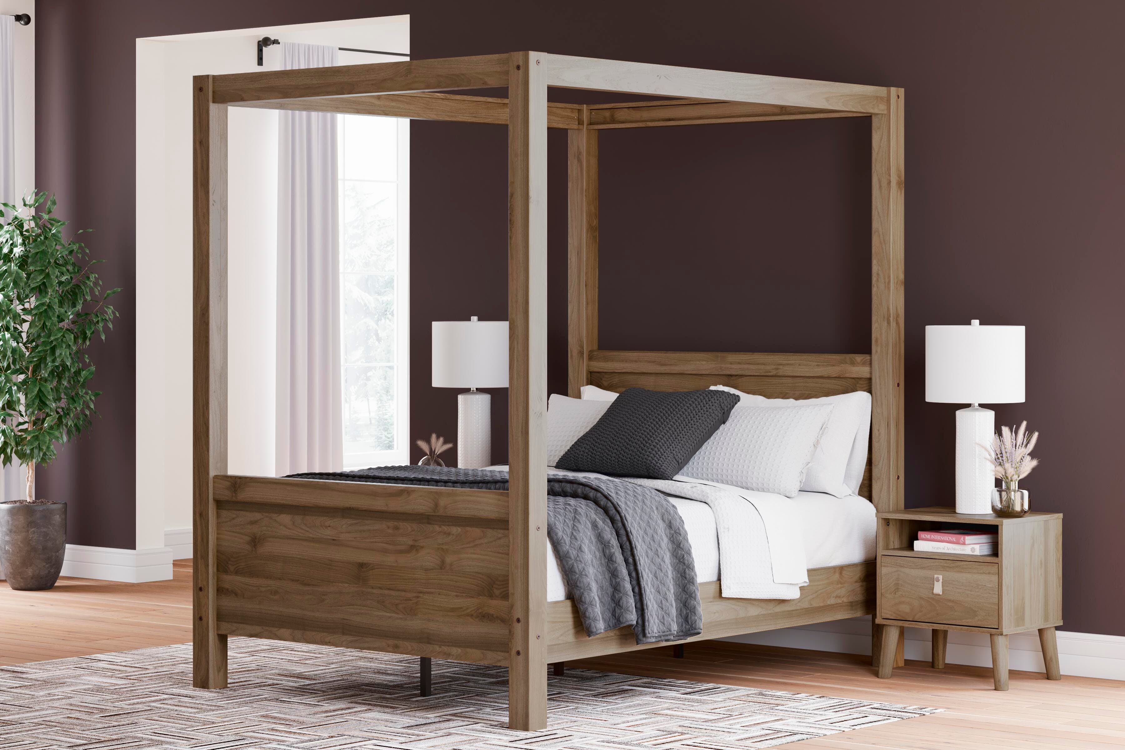 Aprilyn Full Canopy Bed, Honey, large
