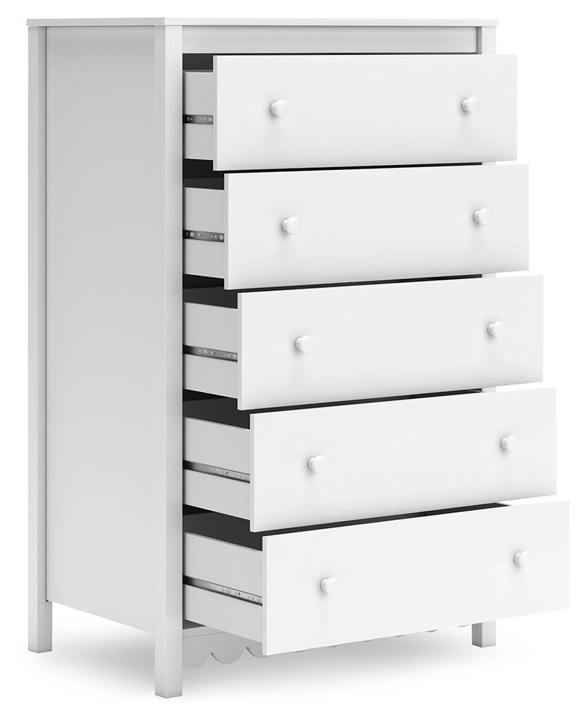 Hallityn Chest of Drawers - image 4