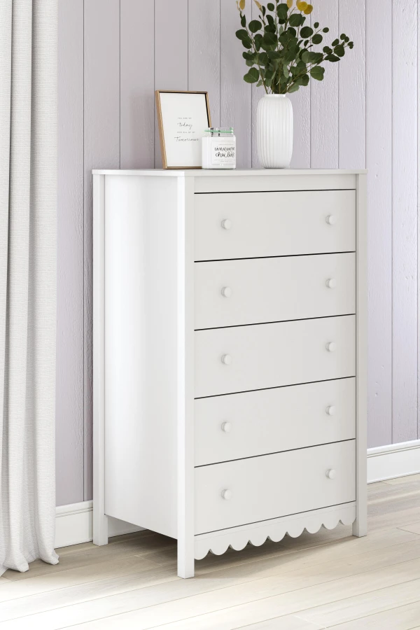 white five drawer dresser Arched 5 for Bedroom, 45in Wooden 5 Chest of Drawers with Curved Design, Modern Closet Storage Cabinet for Living Room, Nursery this dresser features five spacious drawers that slide smoothly on a metal glide system Hallityn 5 Drawer Chest of