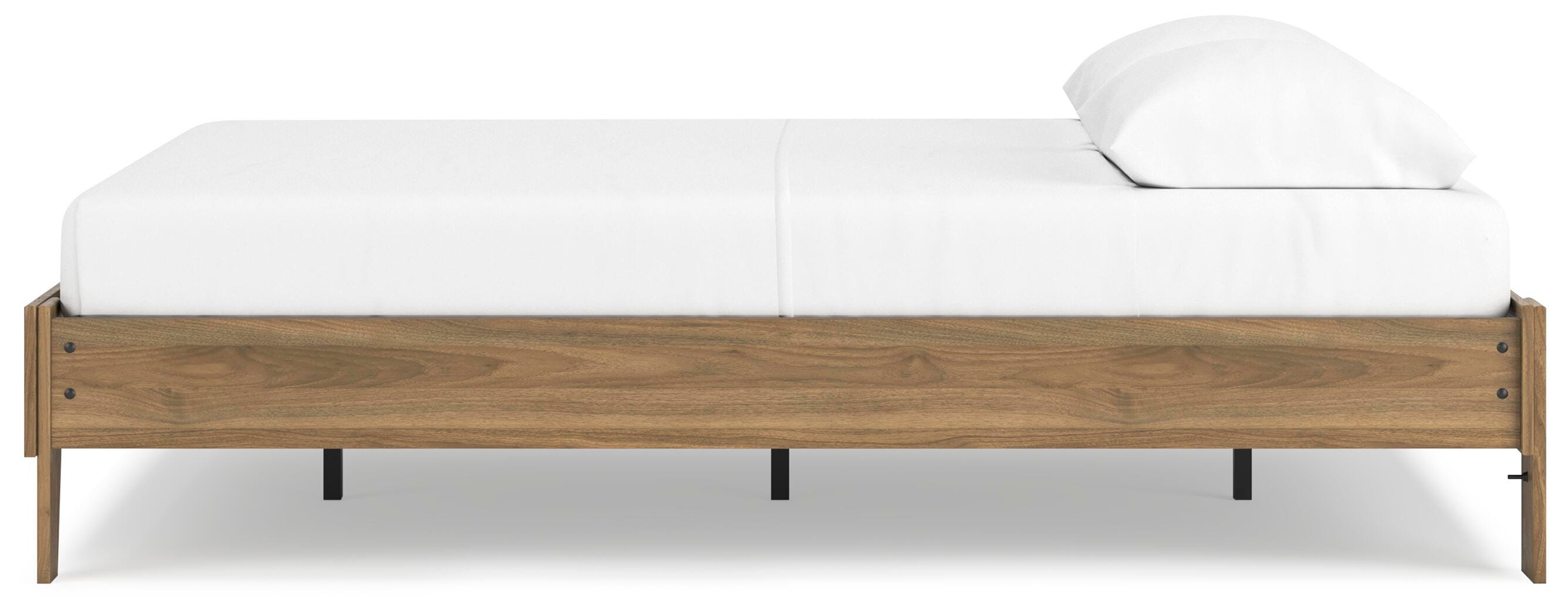 Deanlow Queen Platform Bed, Honey, large