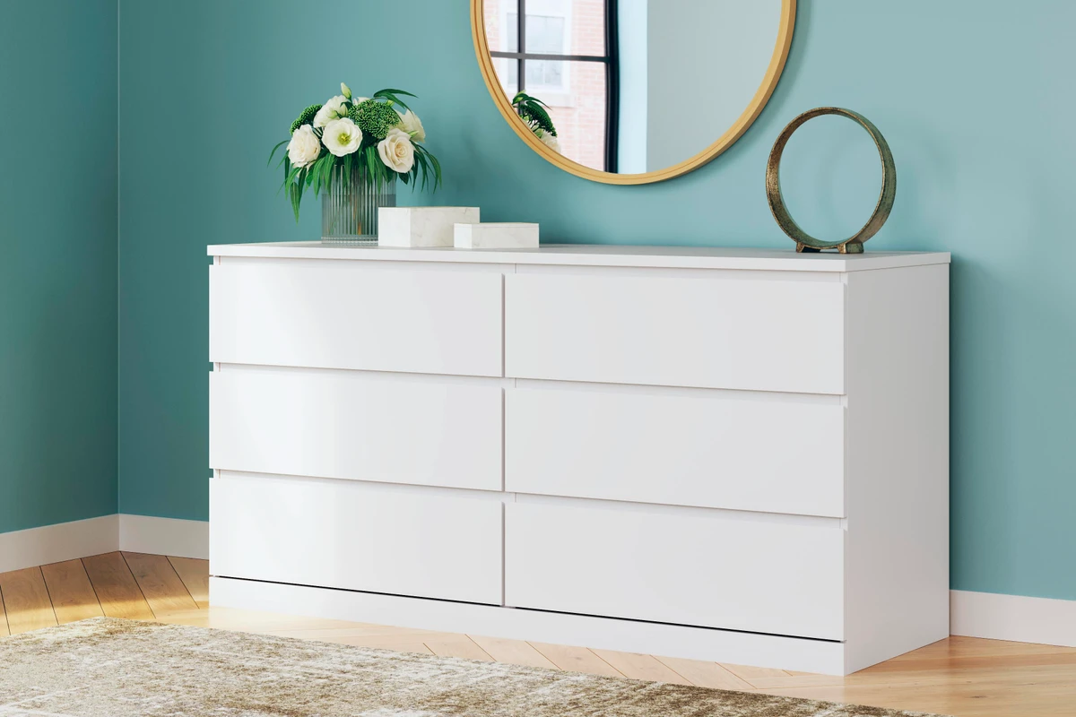 Onita - Six Drawer Dresser - White Onita - Six Drawer Dresser - White